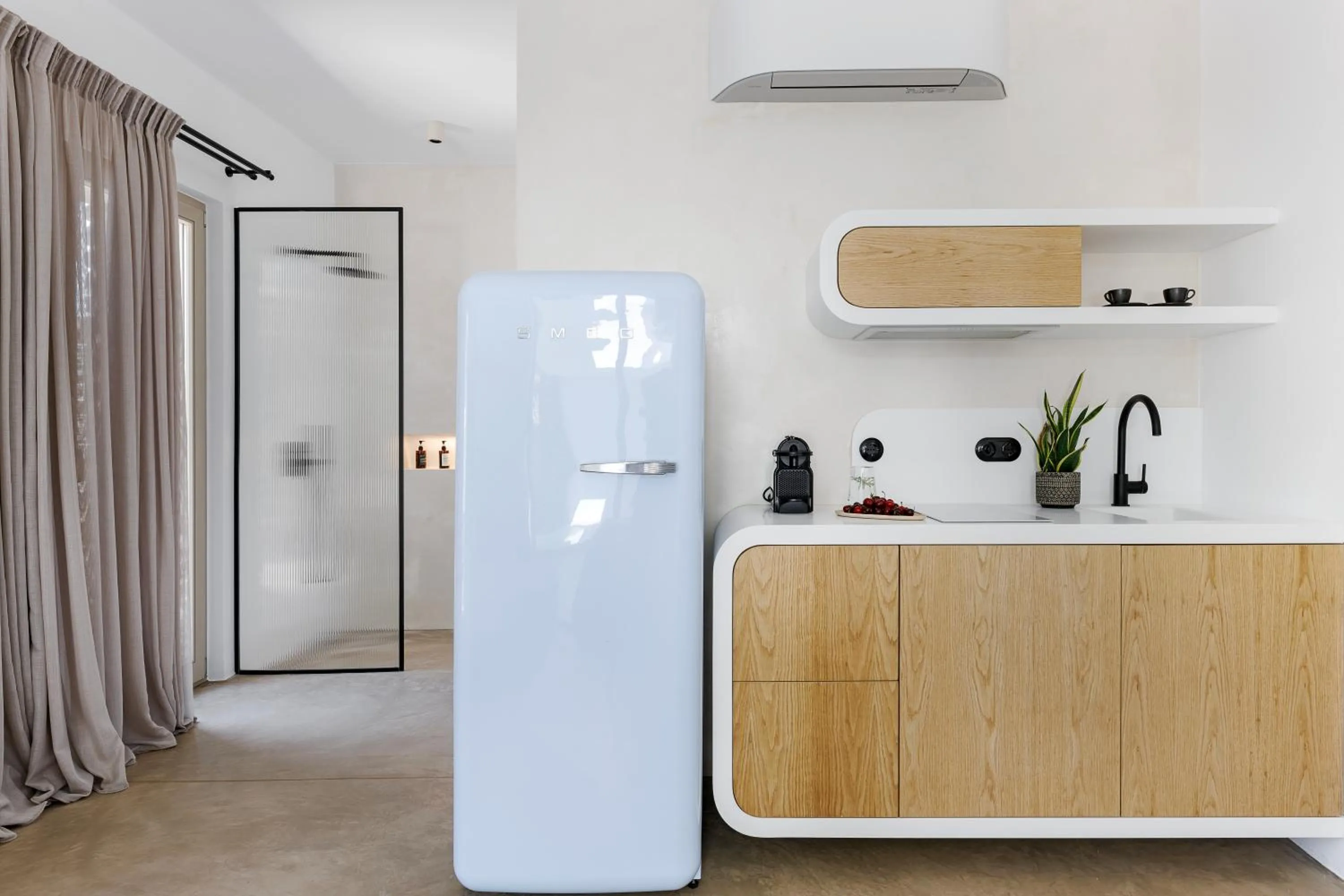 kitchen in Ivy's Natural Resort