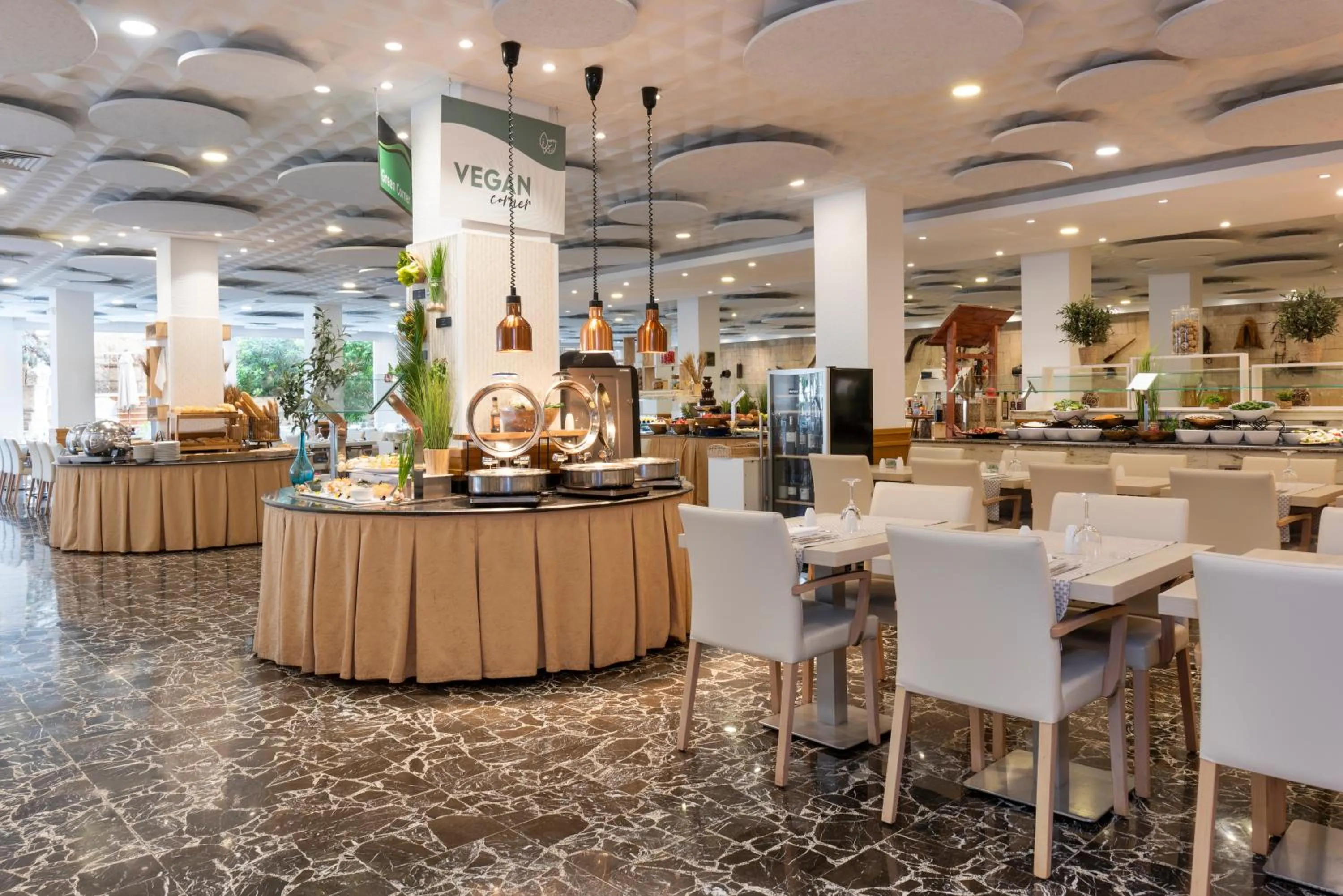 Restaurant/places to eat in Valentin Reina Paguera - Adults Only