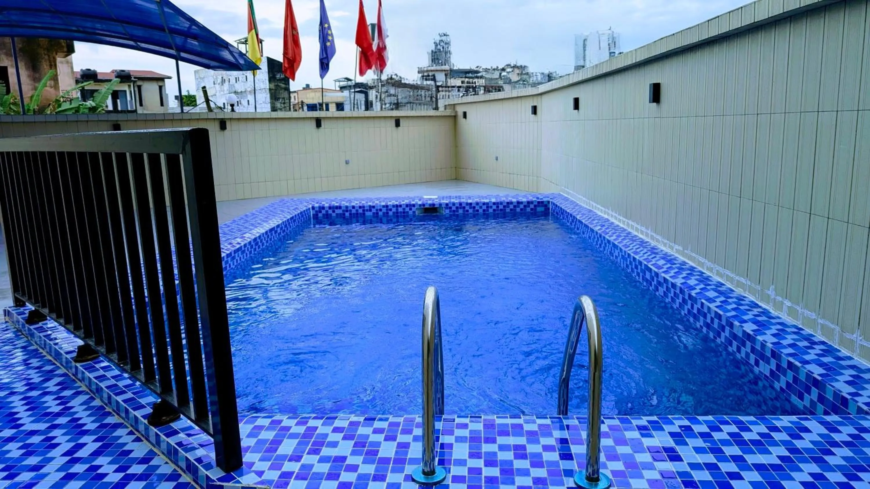 Swimming pool in ALICIA HOTEL