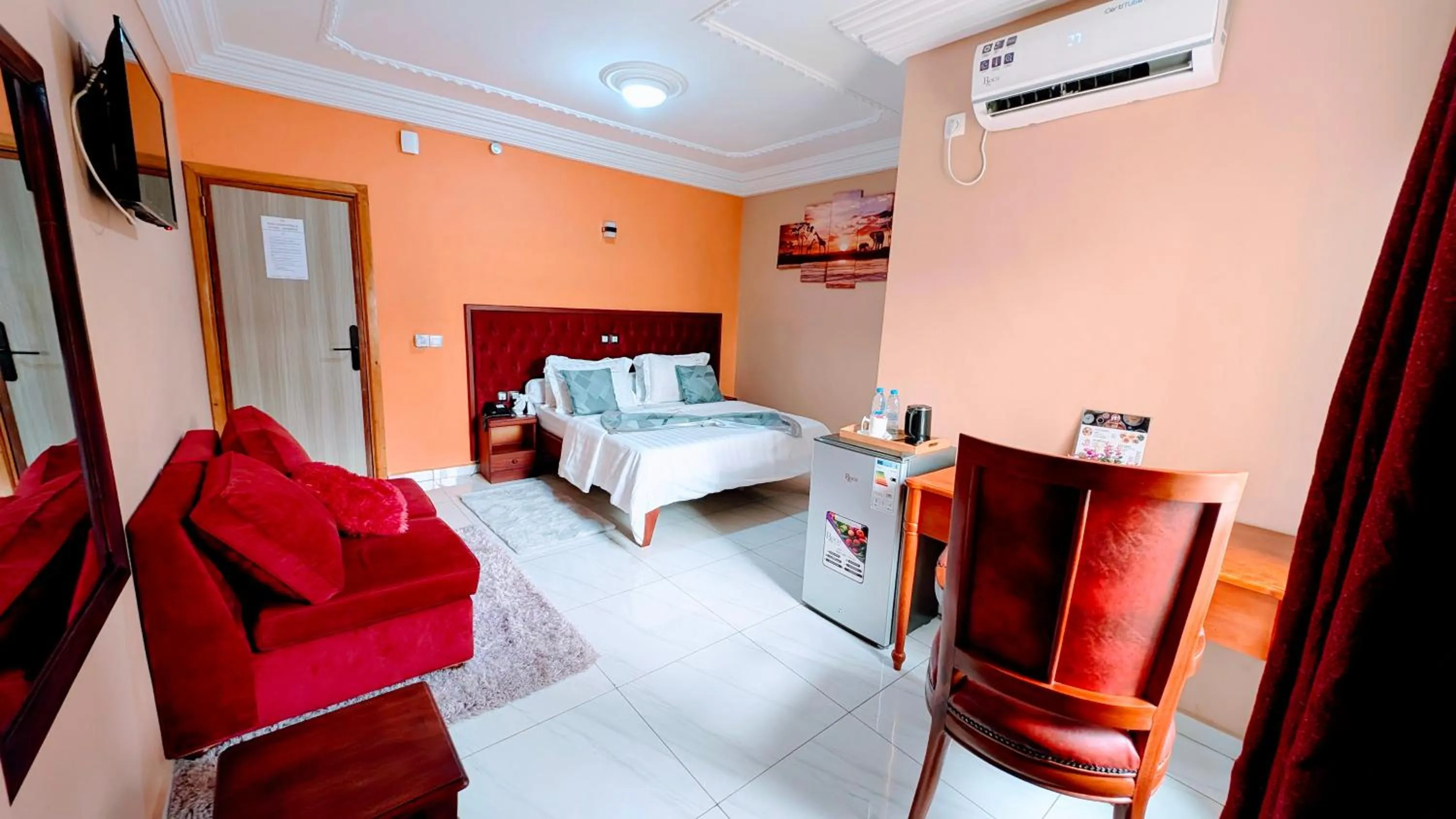 Bedroom, Bed in ALICIA HOTEL