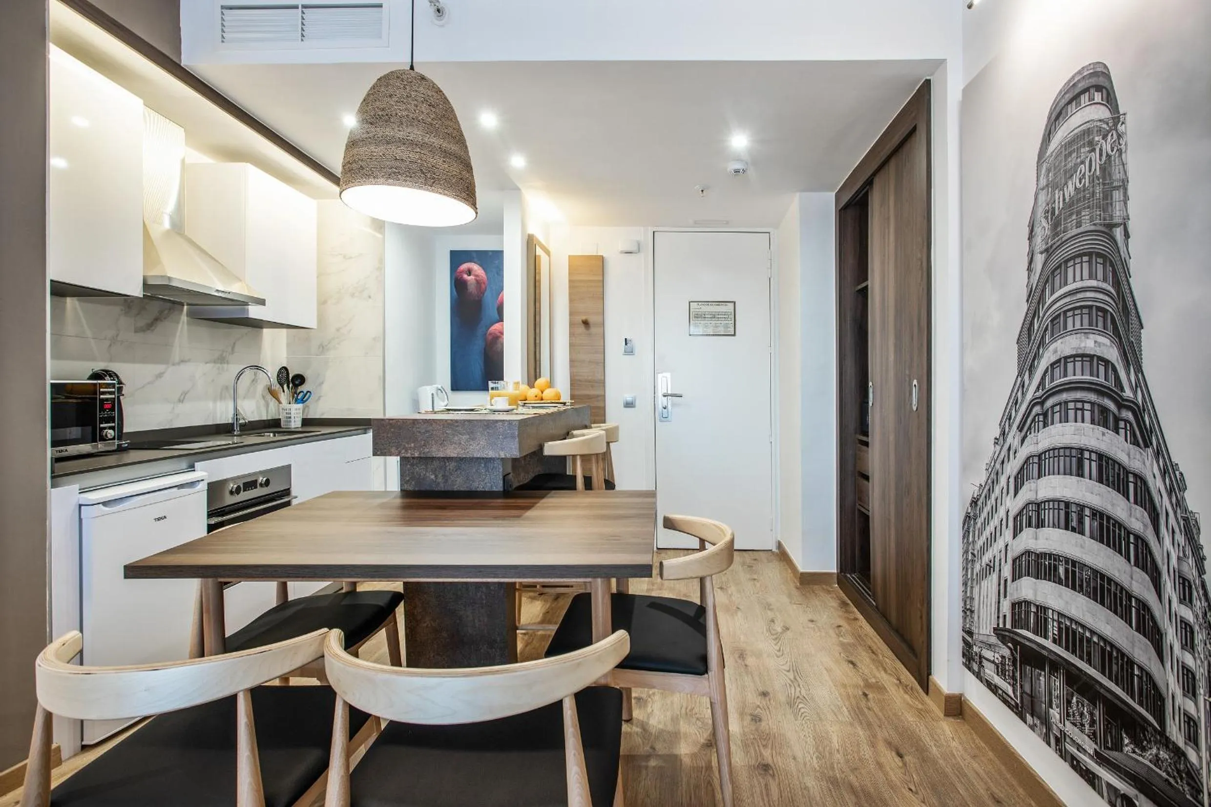 Kitchen or kitchenette in Pierre & Vacances Apartamentos Edificio Eurobuilding 2