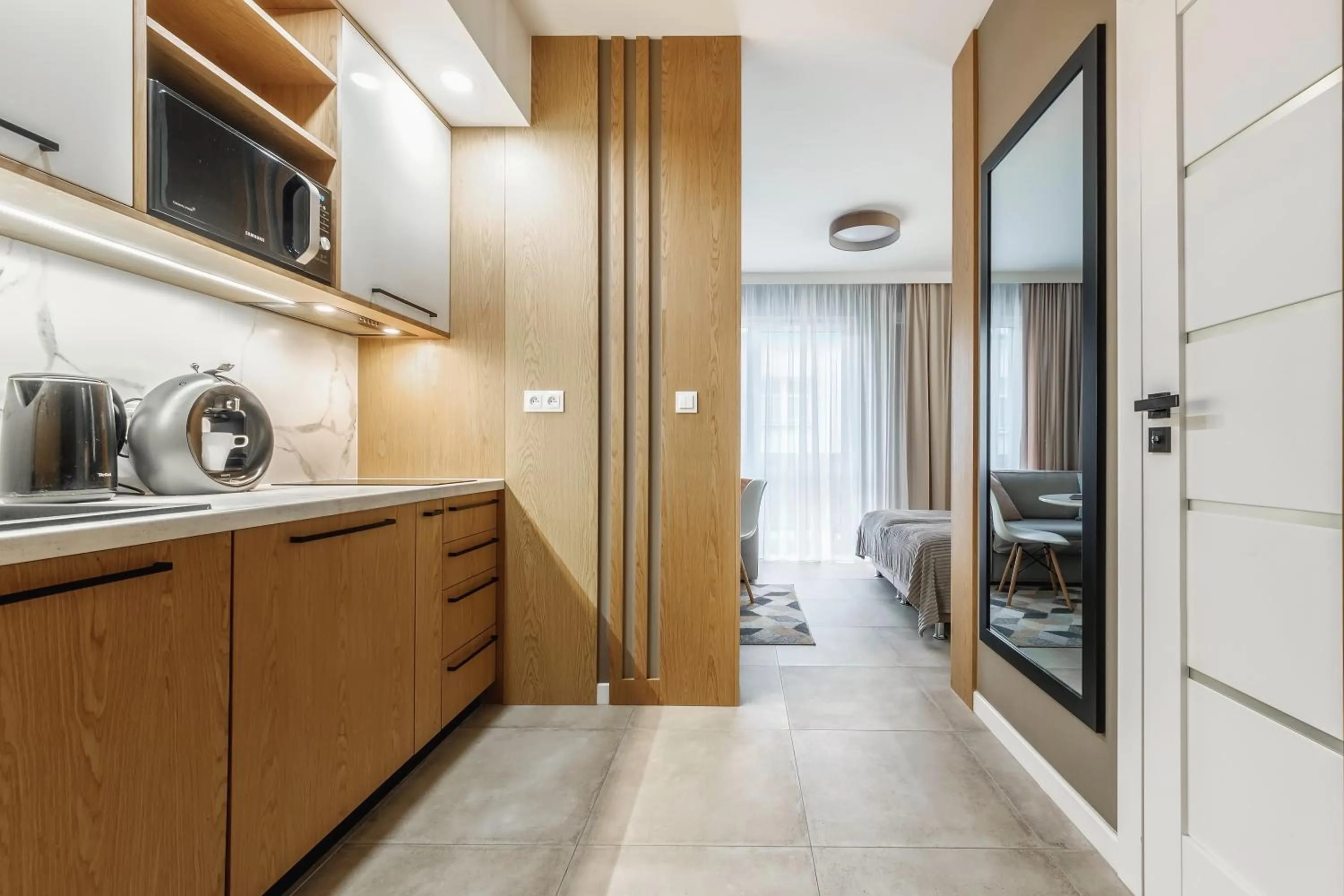 Apartament na Woli, nowe osiedle Jana Kazimierza 32, szybkie WI-FI, Parking