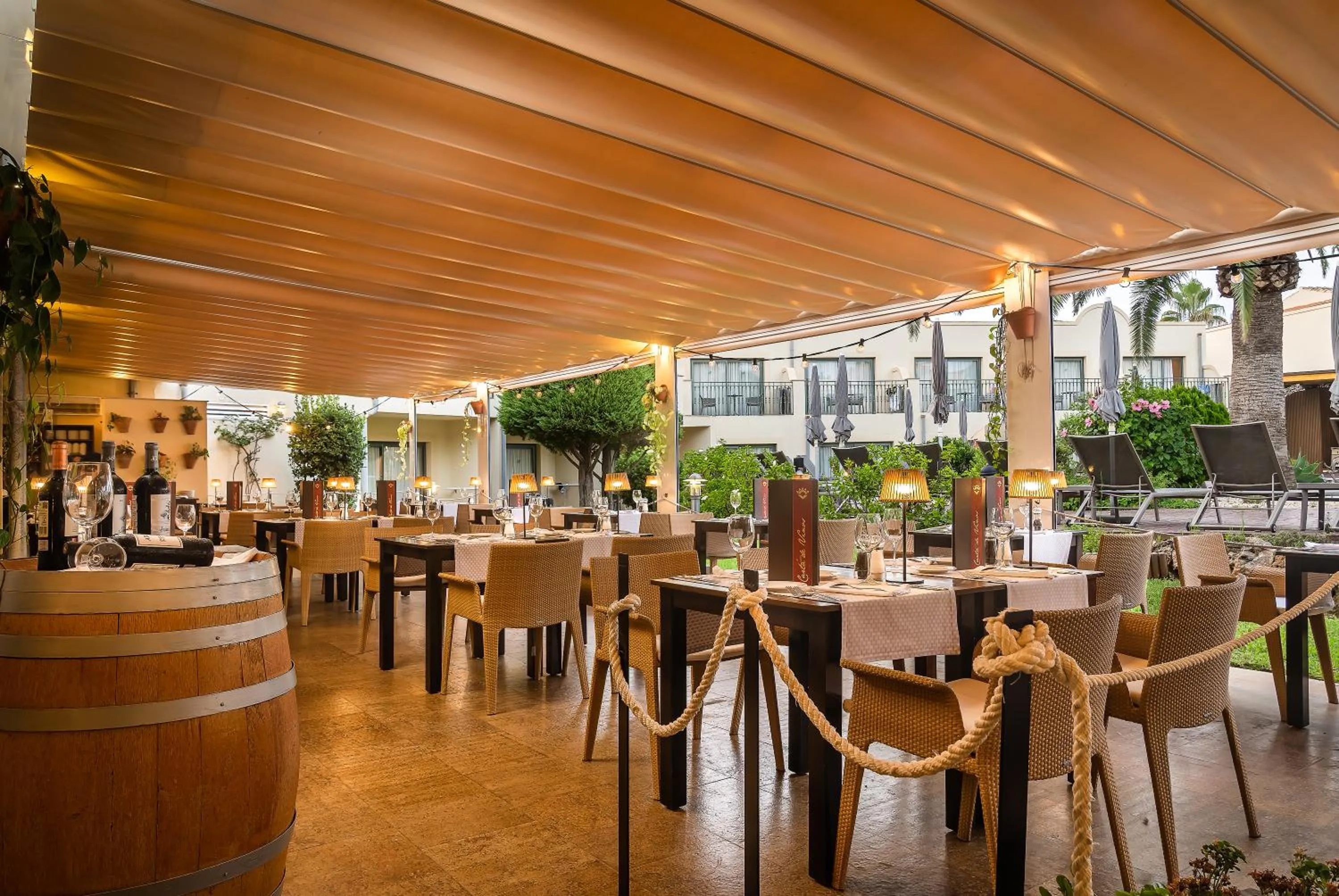 Restaurant/places to eat in Valentin Star Menorca - Adults Only