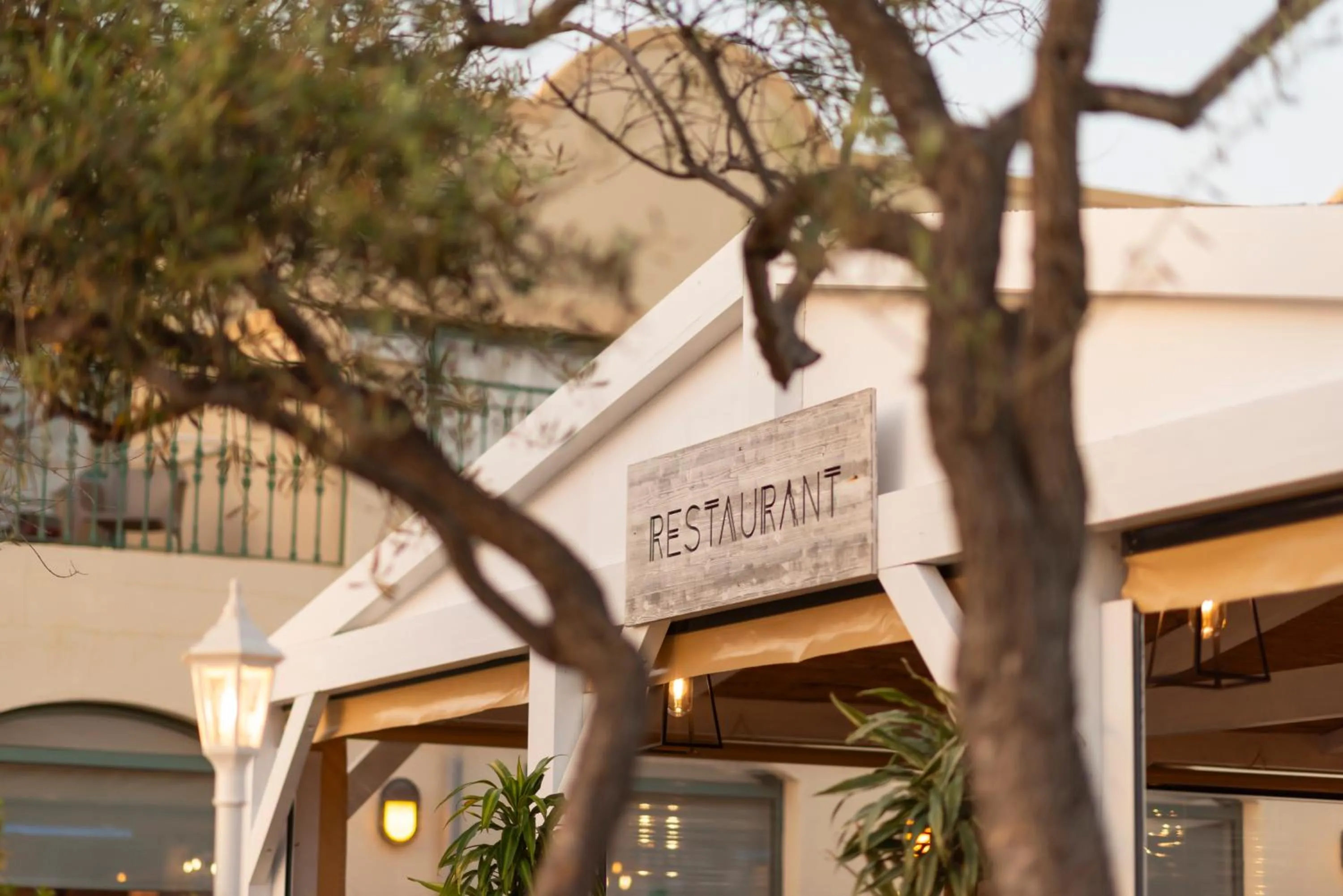 Restaurant/places to eat in Valentin Star Menorca - Adults Only