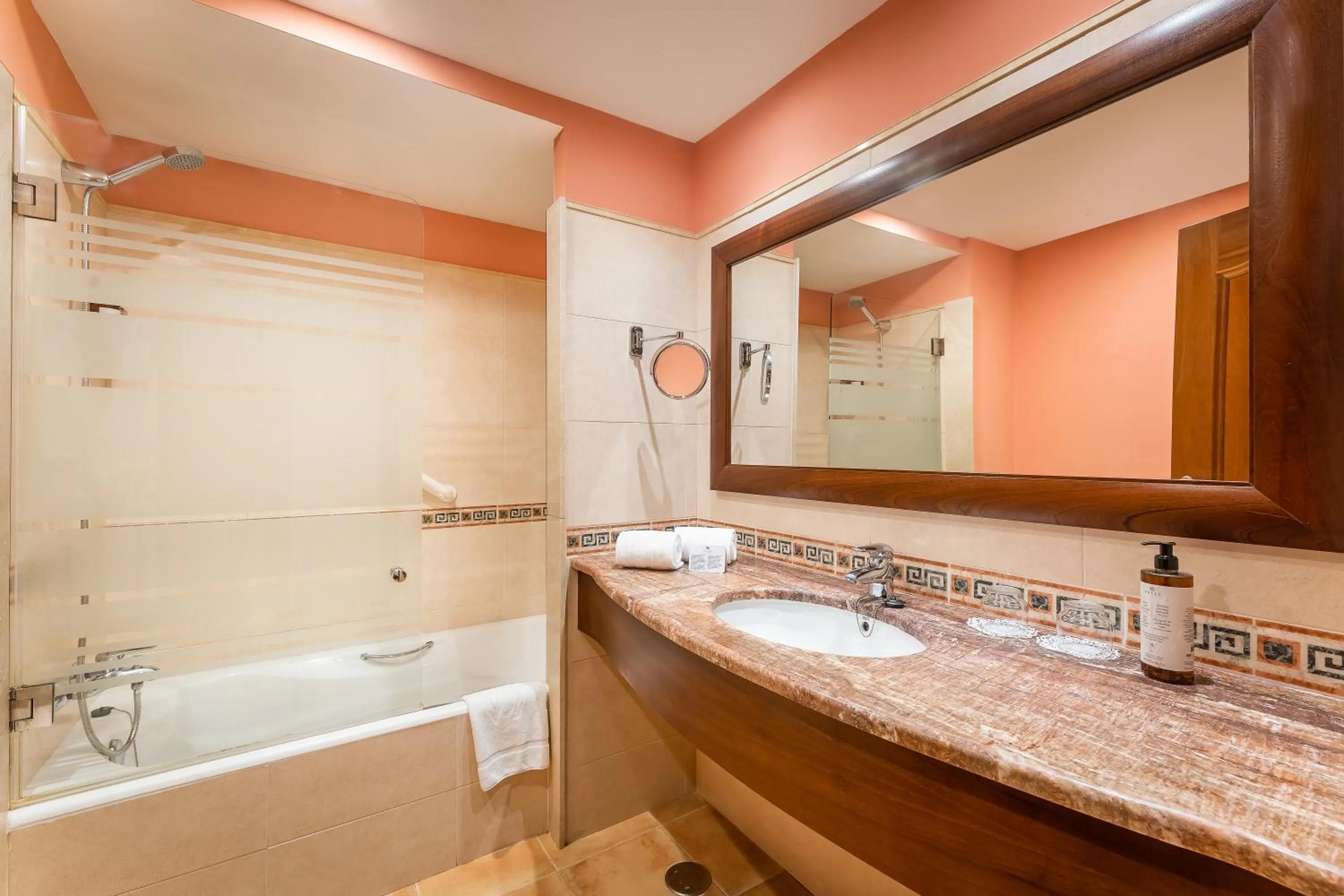 Bathroom in Valentin Star Menorca - Adults Only