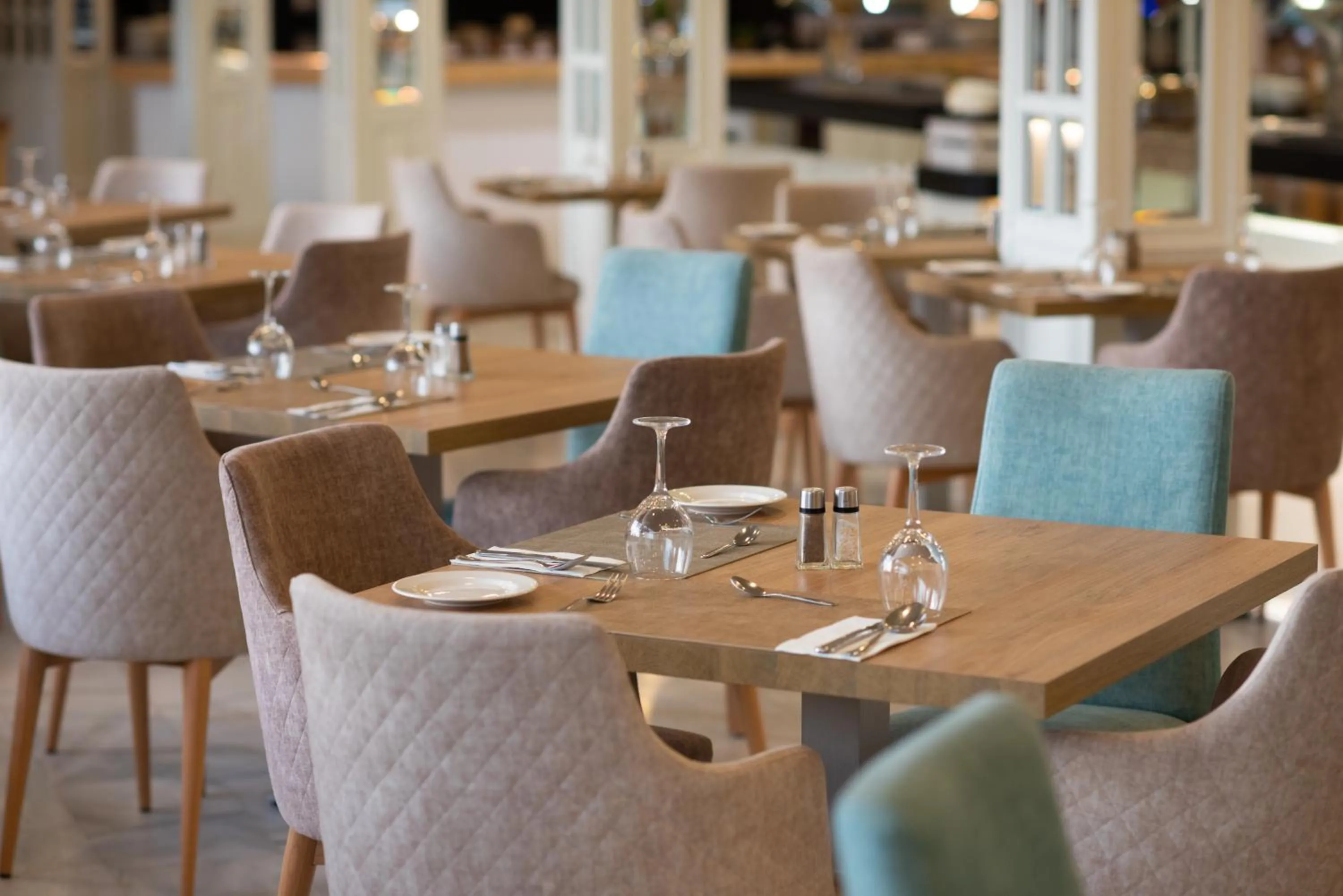 Restaurant/places to eat in Valentin Son Bou