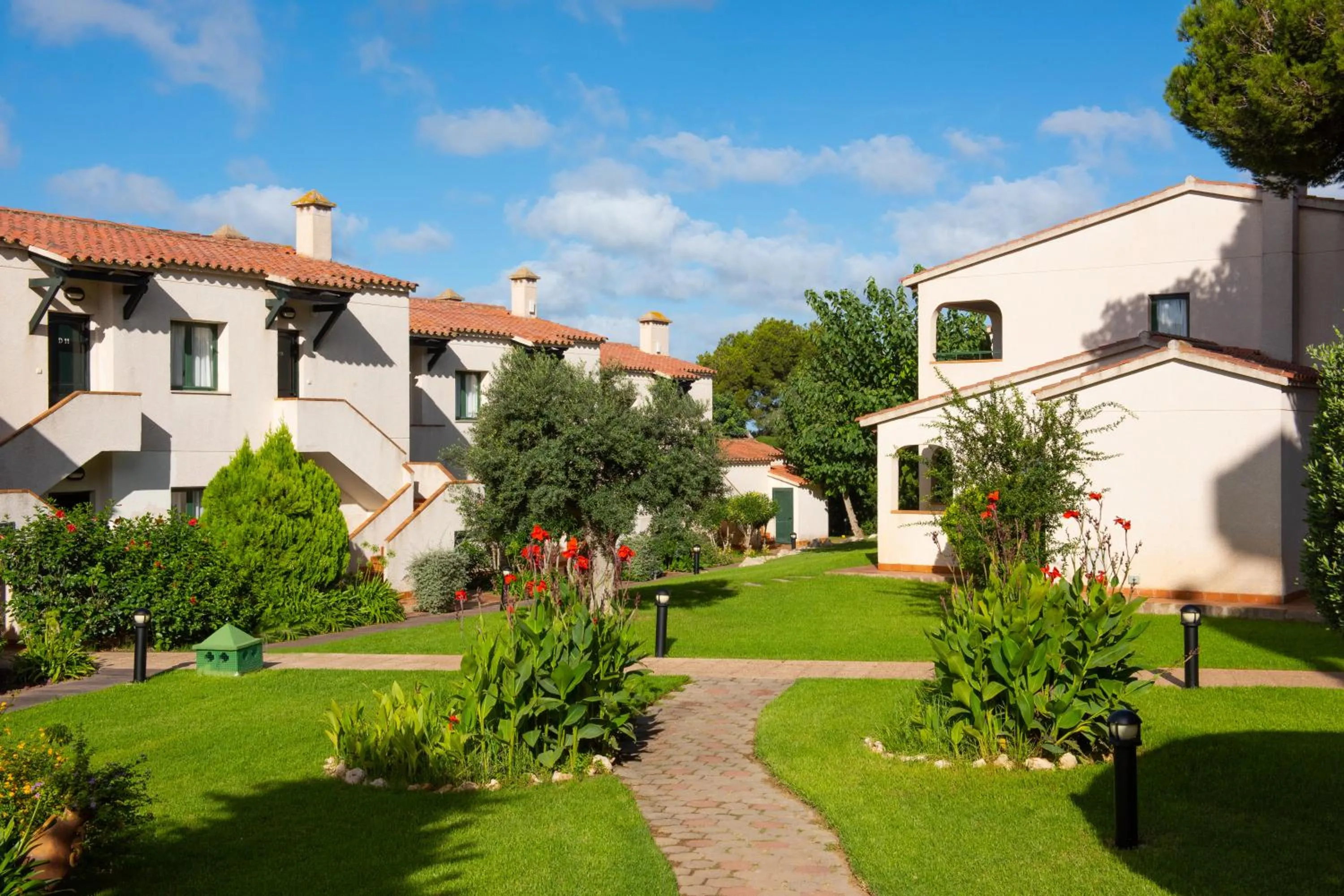 Property building in Valentin Son Bou