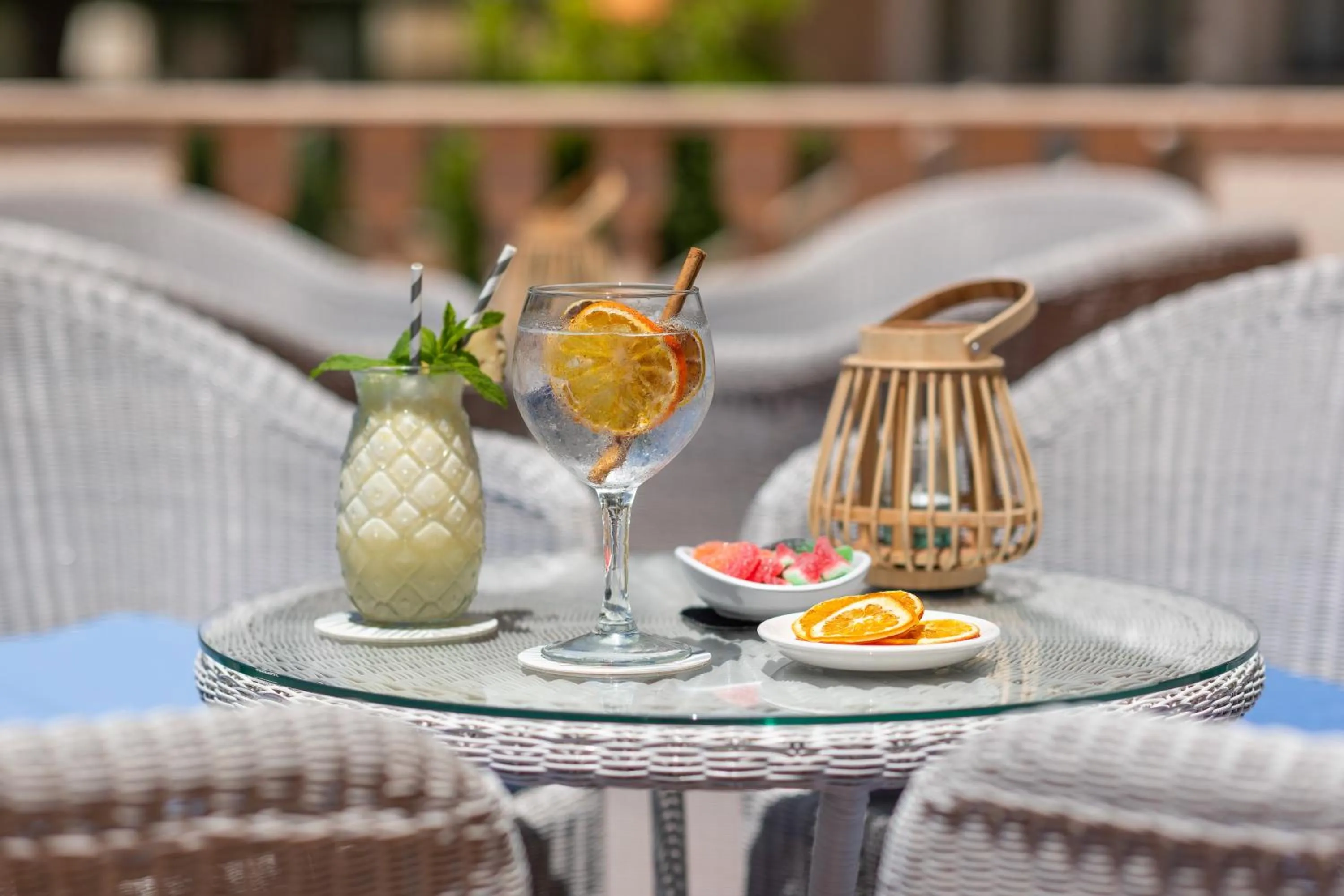 Restaurant/places to eat in Valentin Son Bou