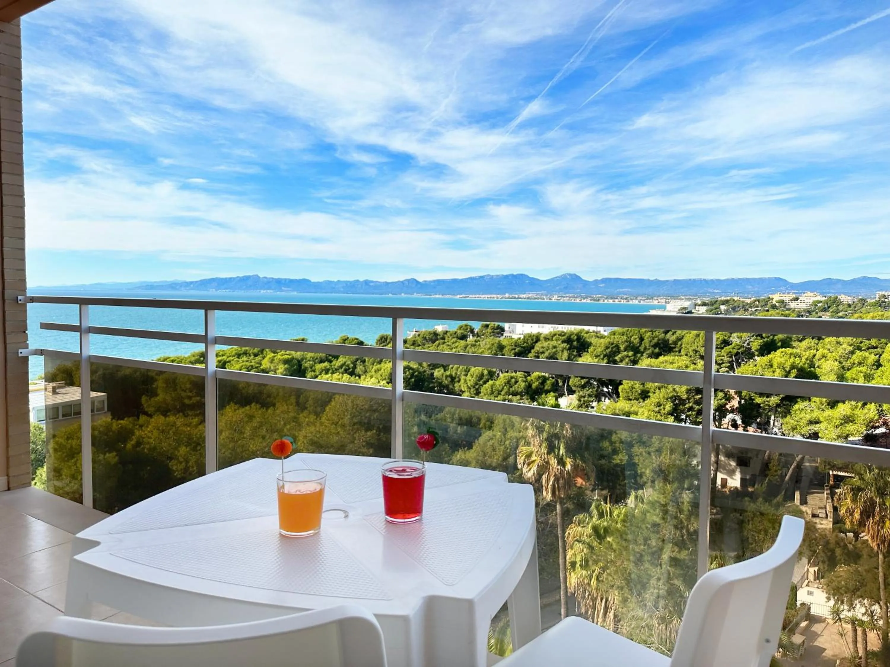 Day in Aparthotel SunClub Salou