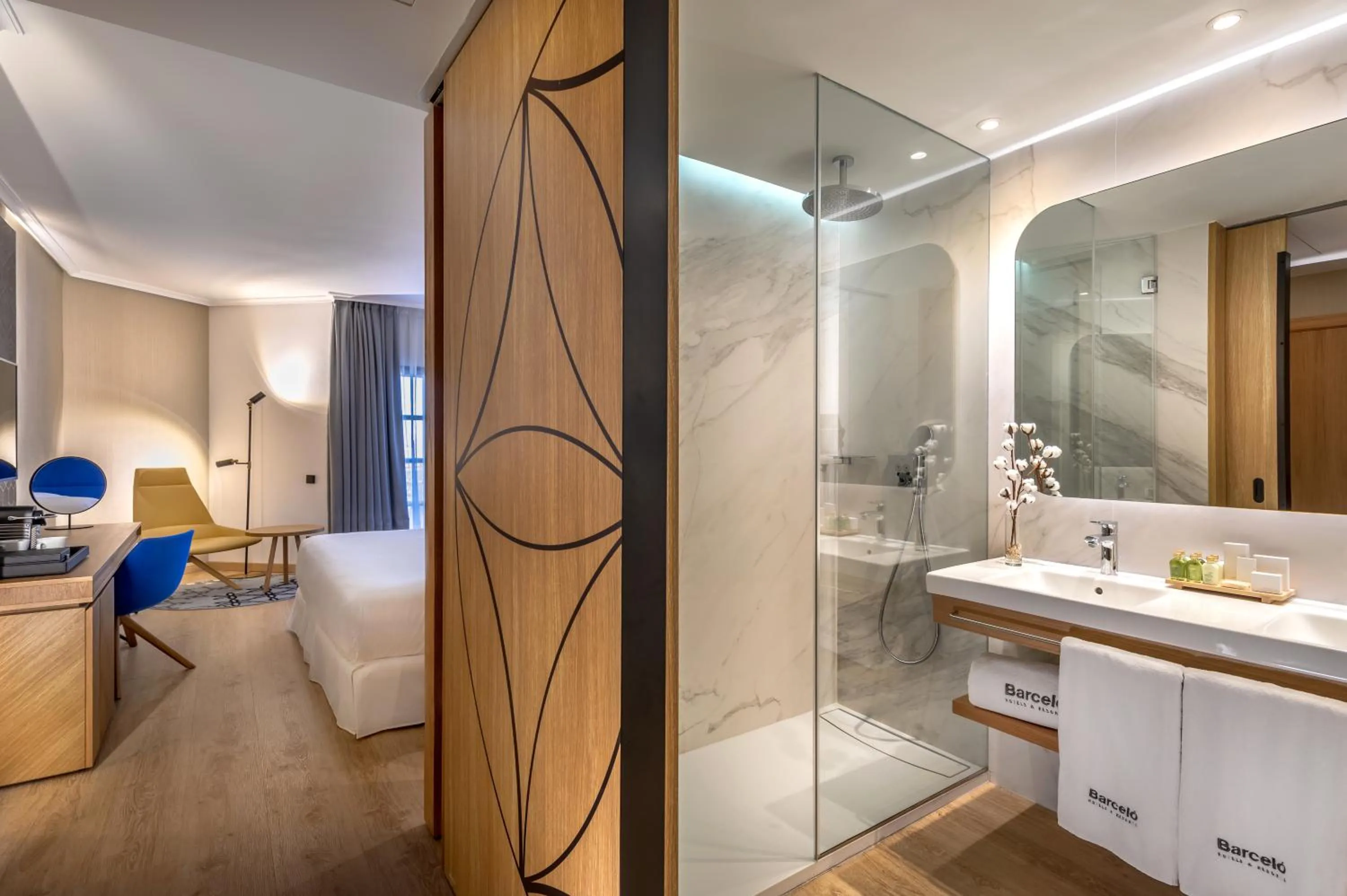 Bathroom in Barceló Cáceres V Centenario