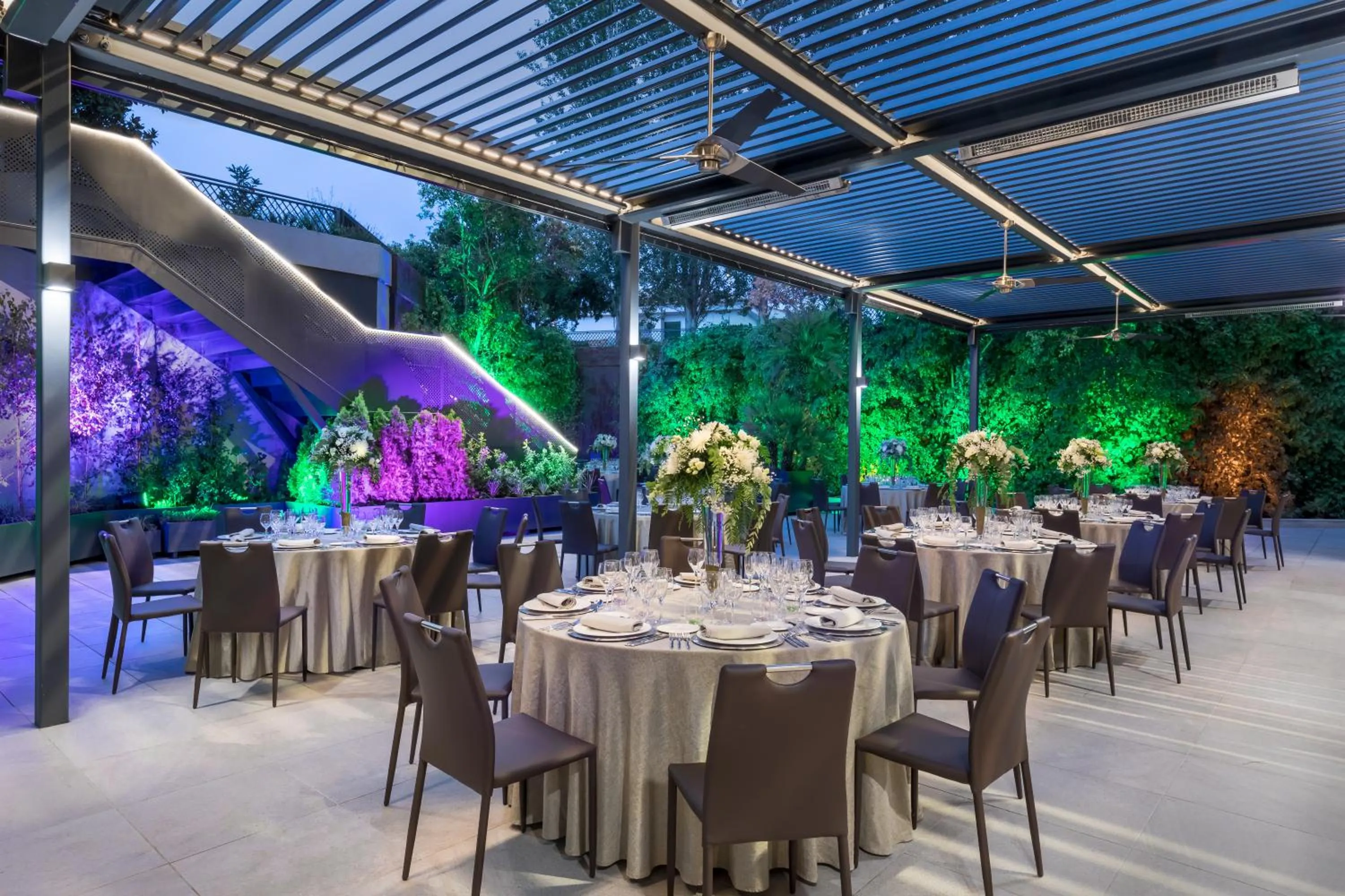 Patio in Barceló Cáceres V Centenario