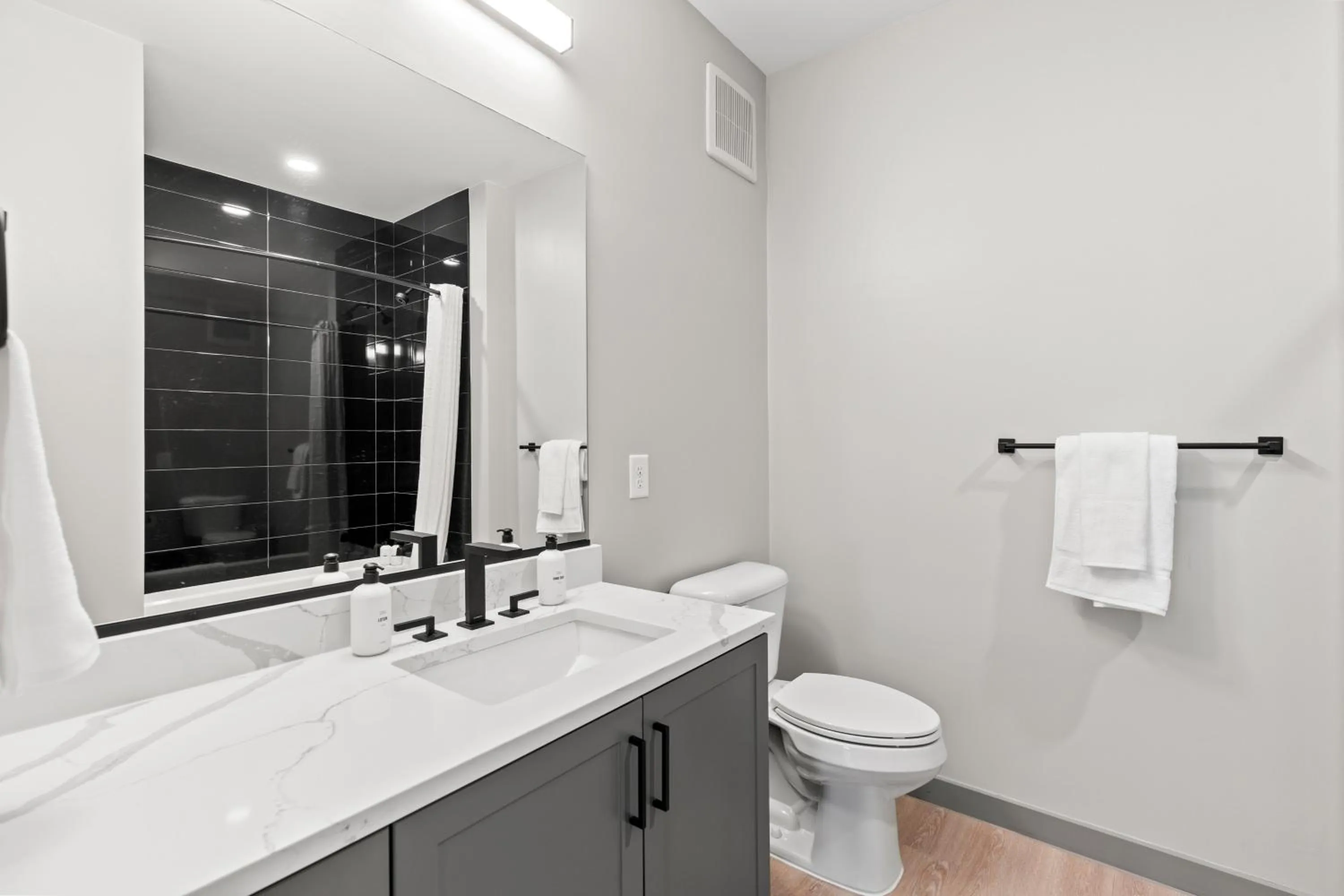 Bathroom in WhyHotel by Placemakr, Columbia