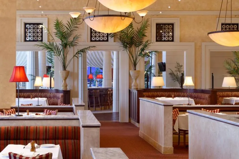 Restaurant/places to eat in Harrah's Cherokee, A Caesars Destination