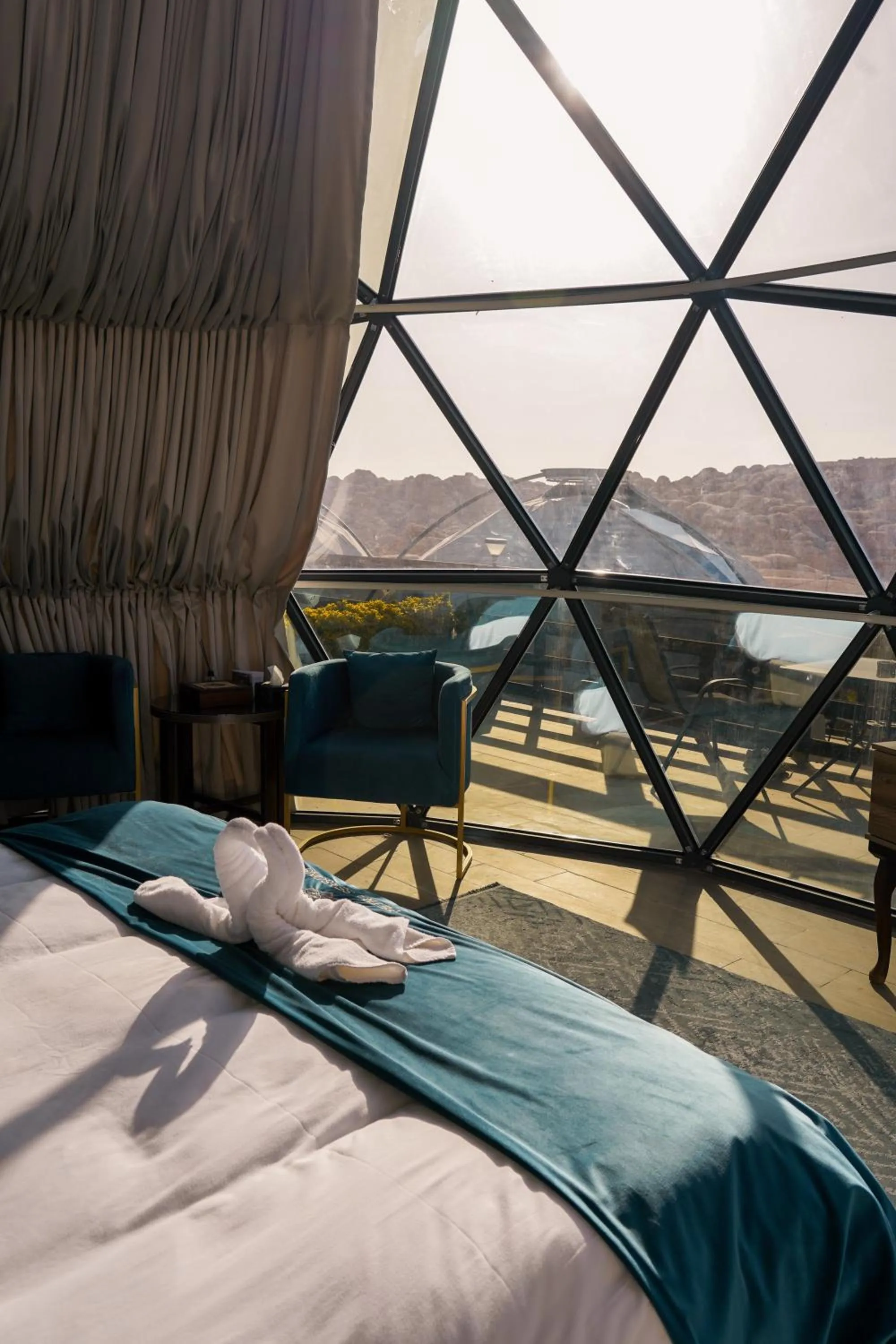 View (from property/room), Bed in Petra Seasons luxury Resort