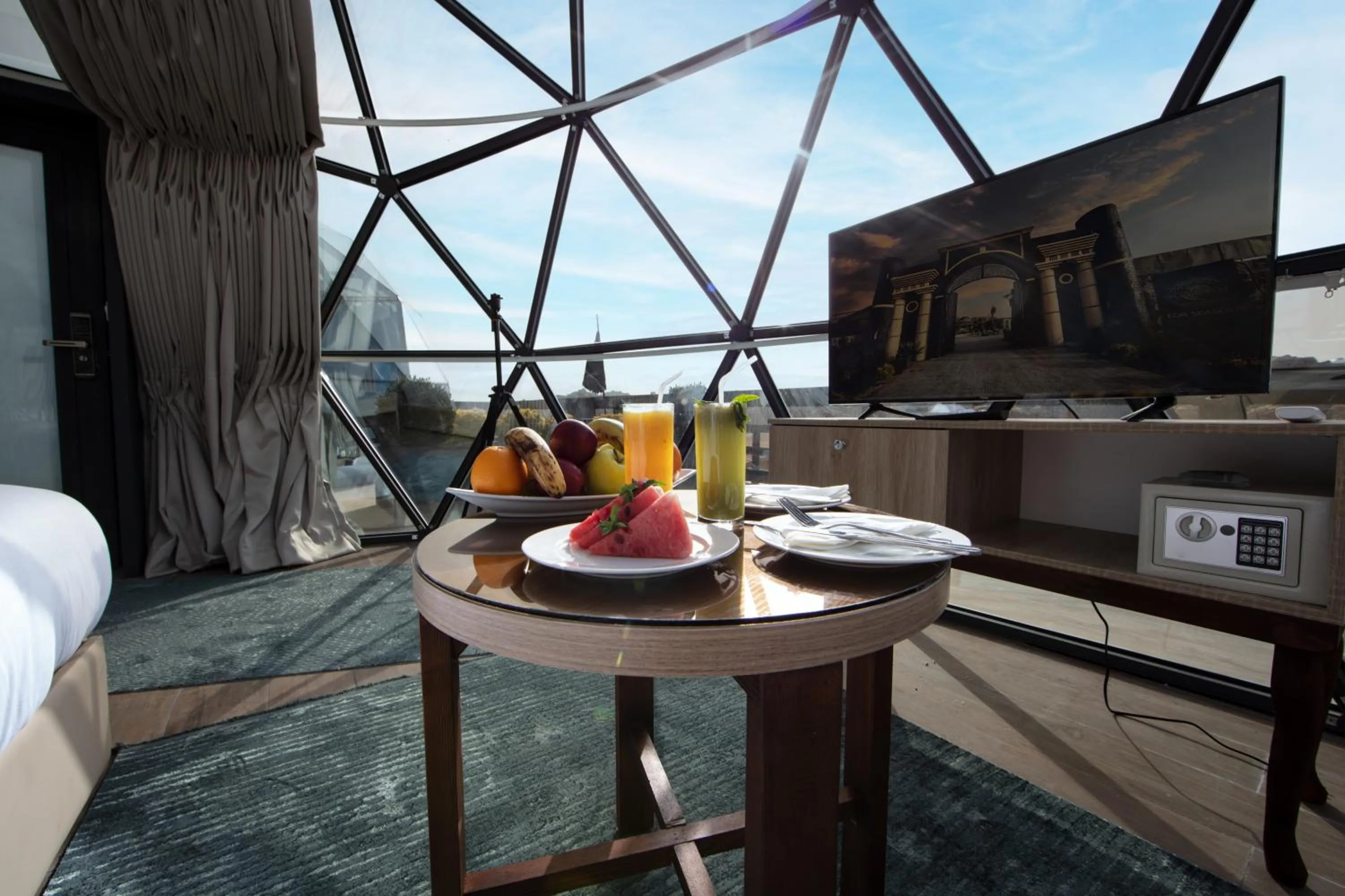 Day in Petra Seasons luxury Resort