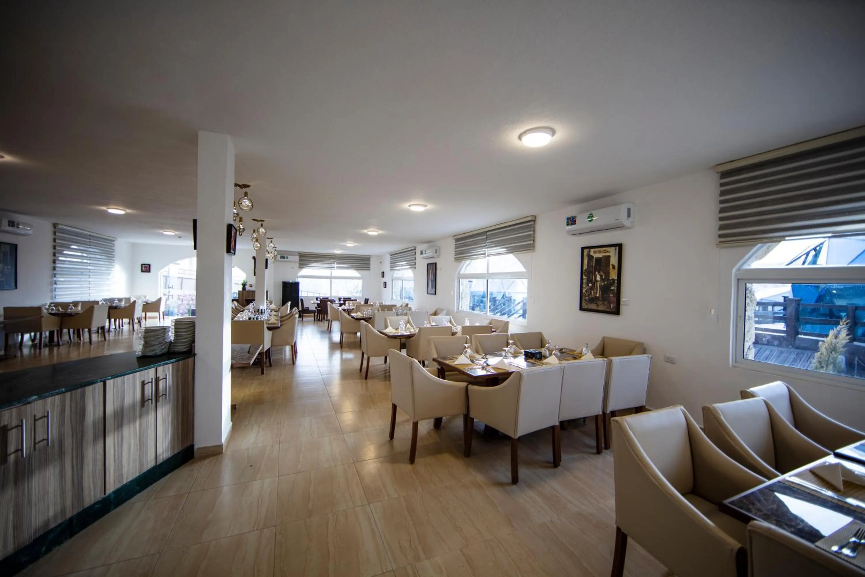 Restaurant/places to eat in Petra Seasons luxury Resort