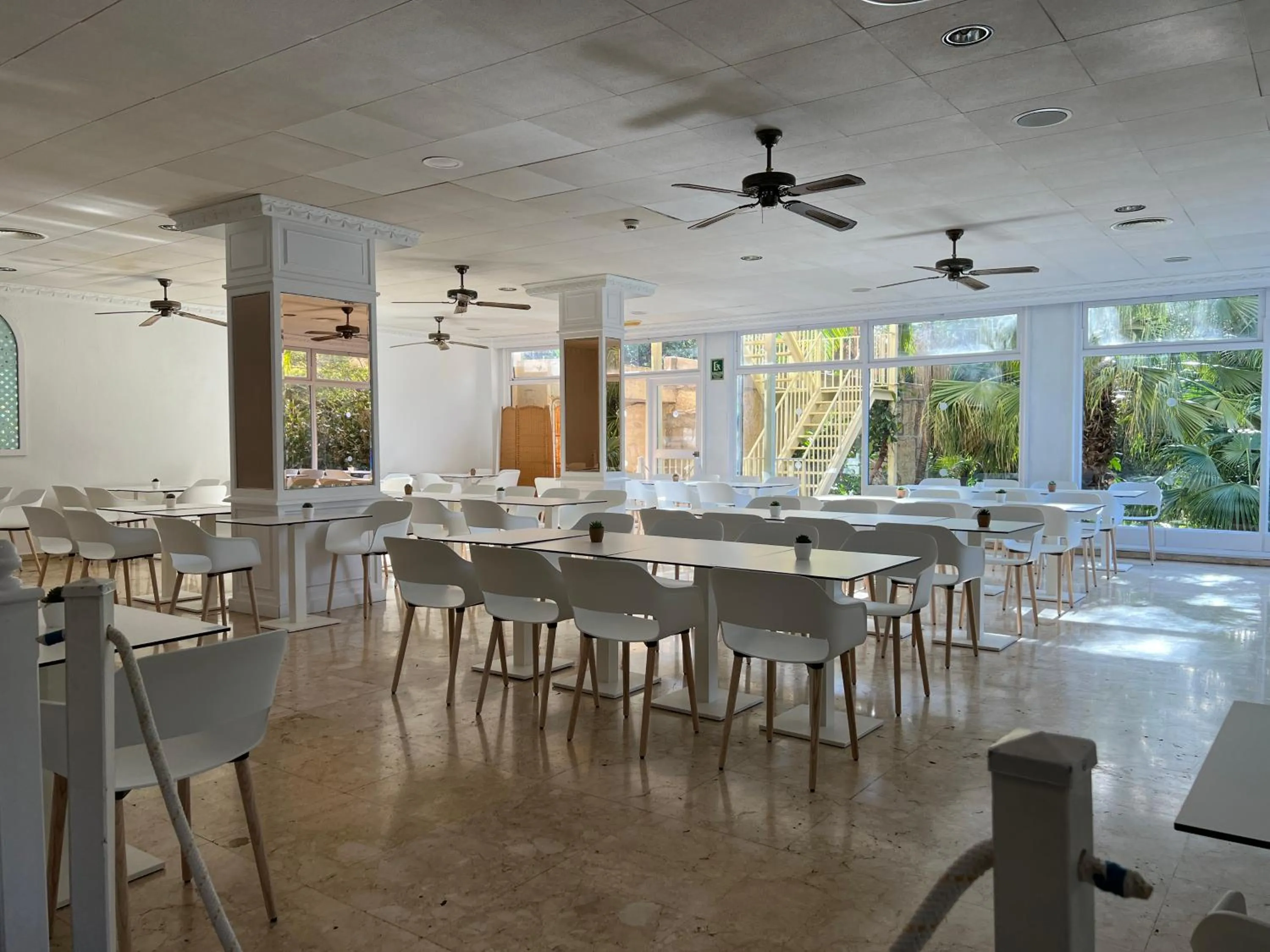 Restaurant/places to eat in BLUESEA Costa Jardin & Spa