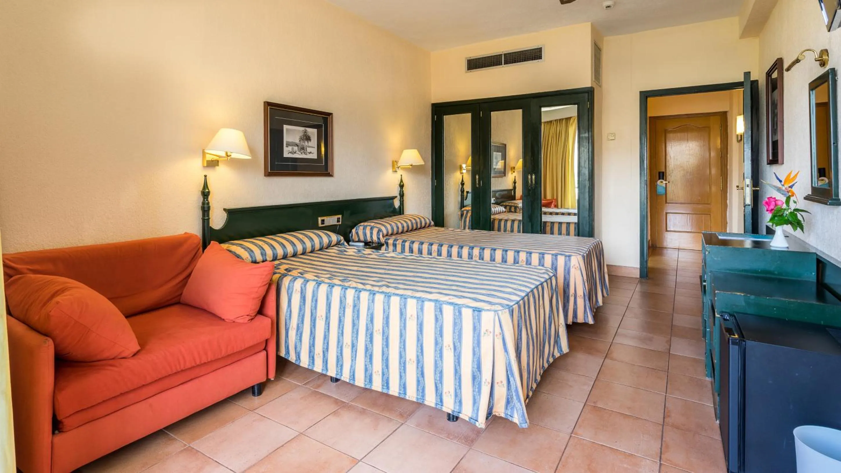 Photo of the whole room, Bed in BLUESEA Costa Jardin & Spa