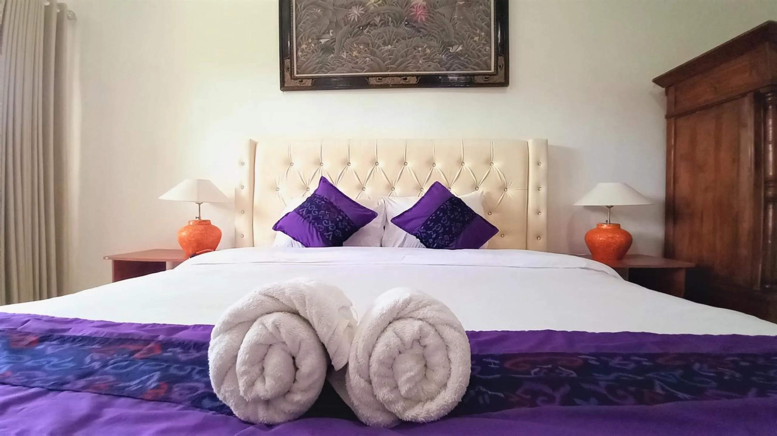 Bed in Matahari Inn Kuta Lombok