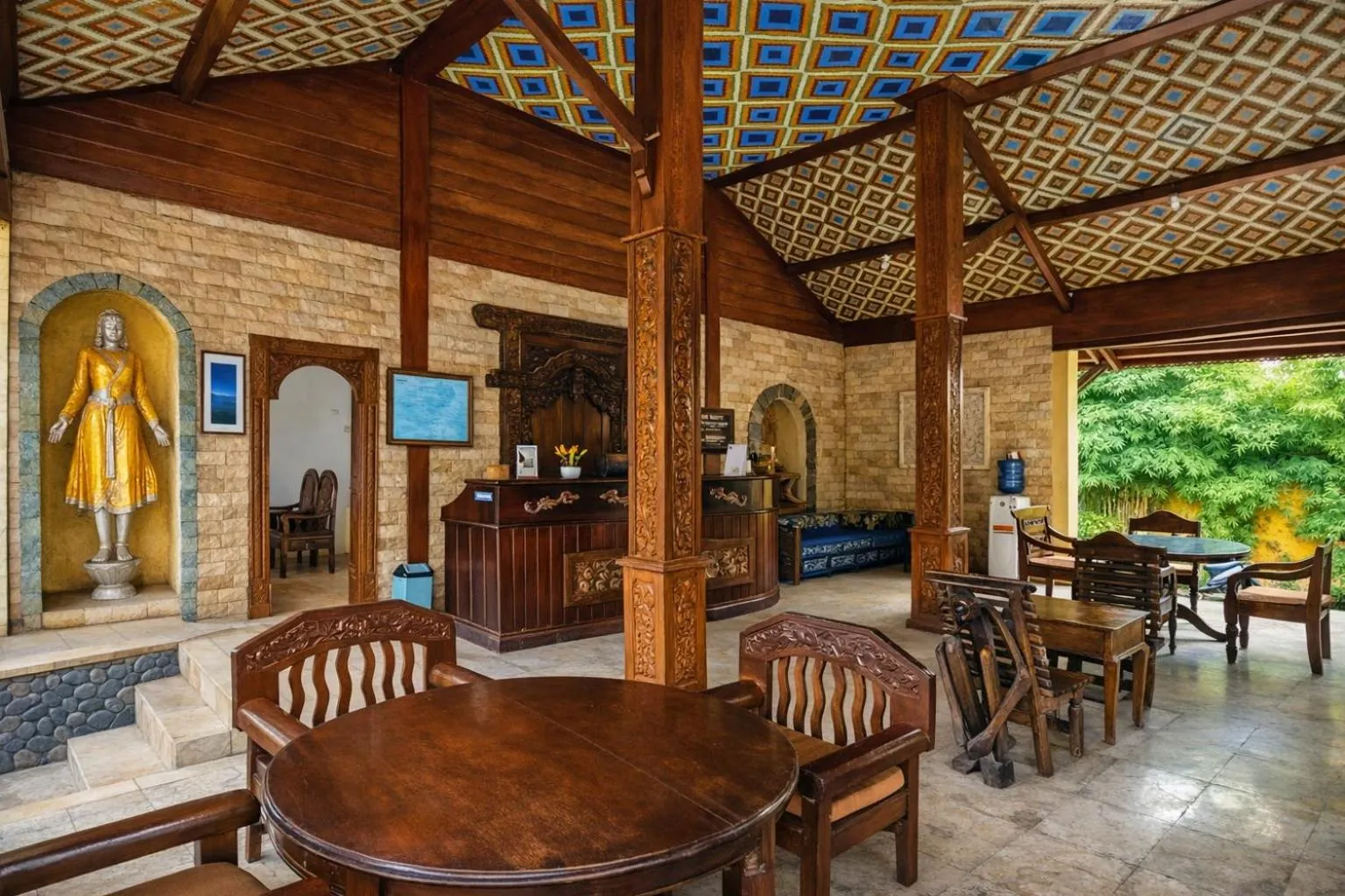 Restaurant/places to eat in Matahari Inn Kuta Lombok