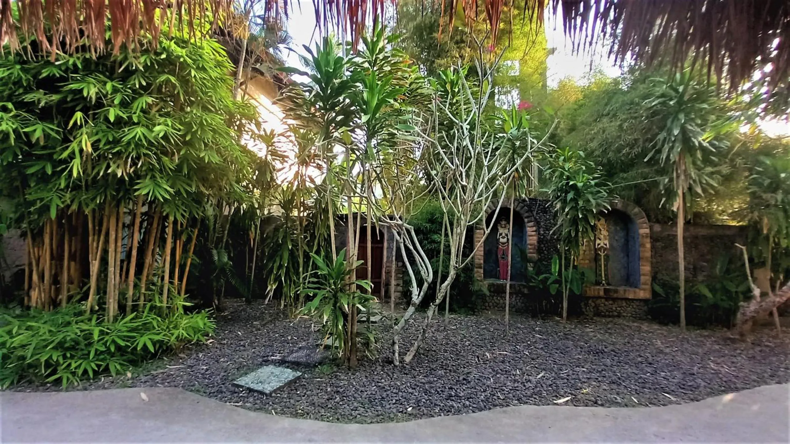 Property building in Matahari Inn Kuta Lombok