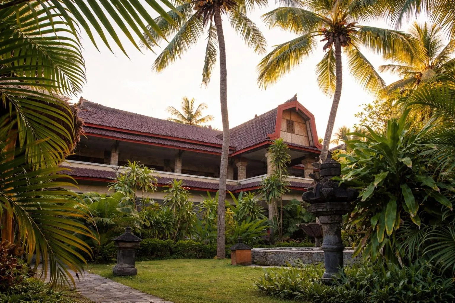 Property building in Matahari Inn Kuta Lombok
