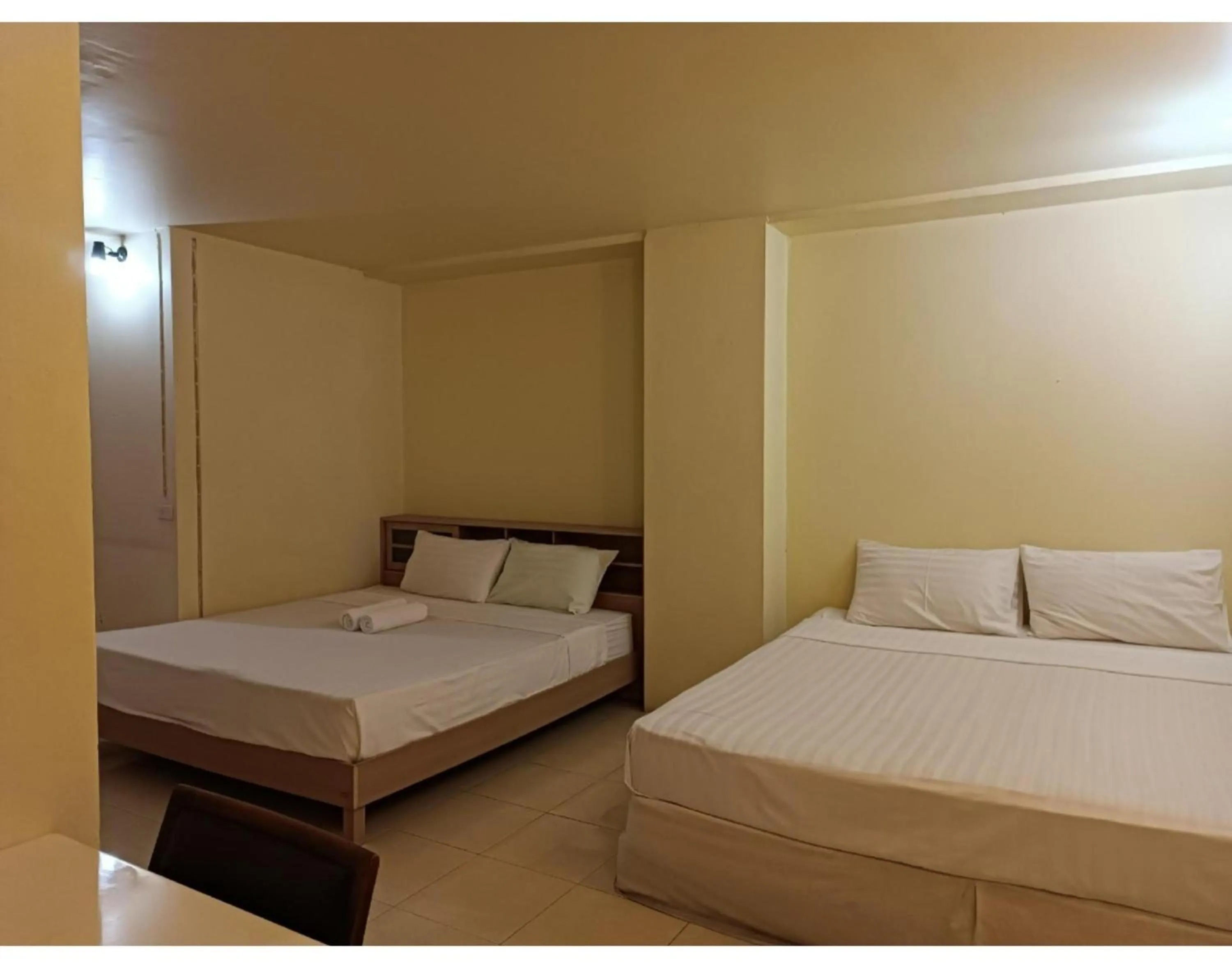 Photo of the whole room, Bed in Grandview Condominia