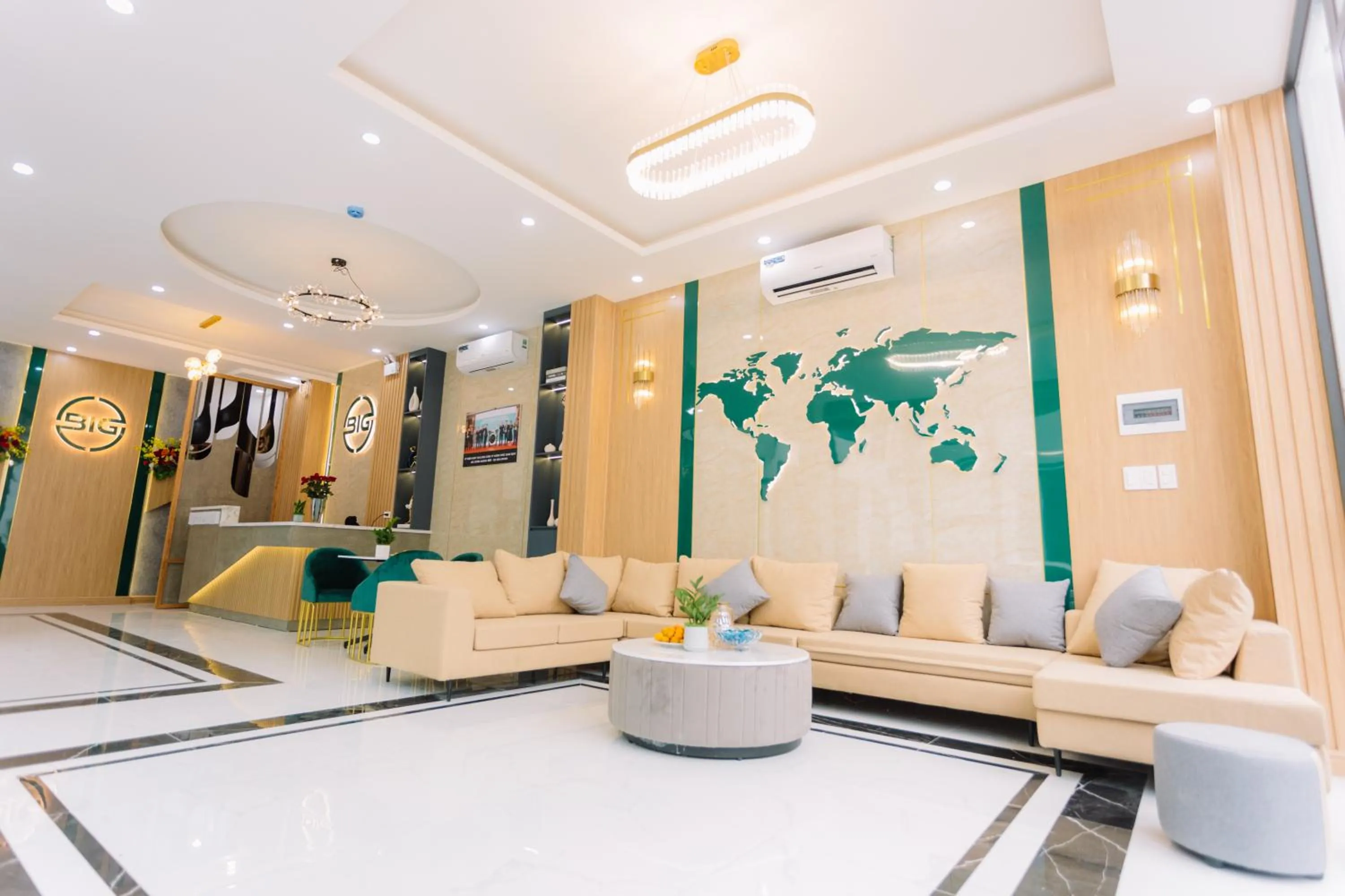 Living room in Big Hotel Lào Cai