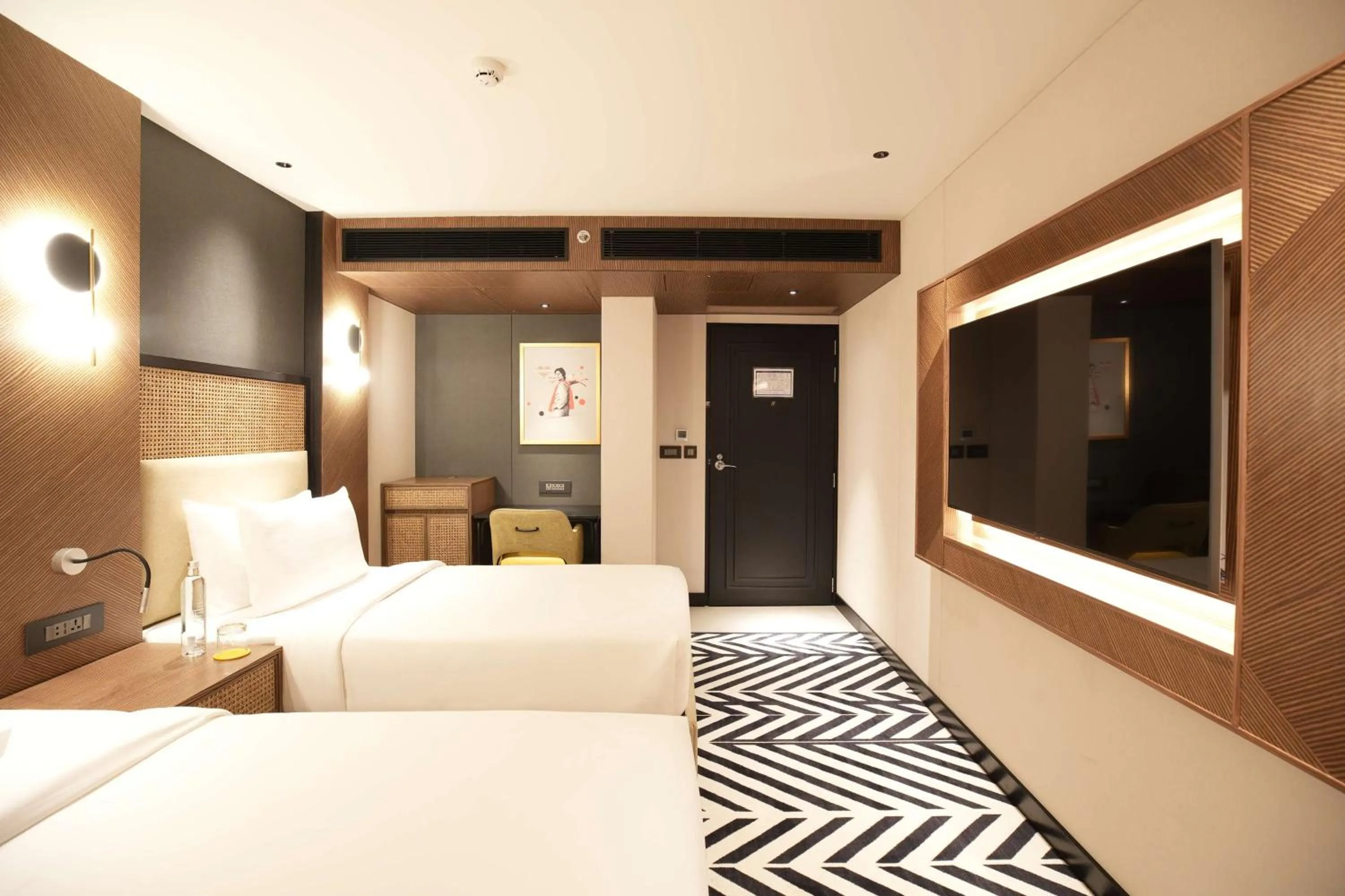 Bedroom, Bed in Parallel Hotel Udaipur, a member of Radisson Individuals