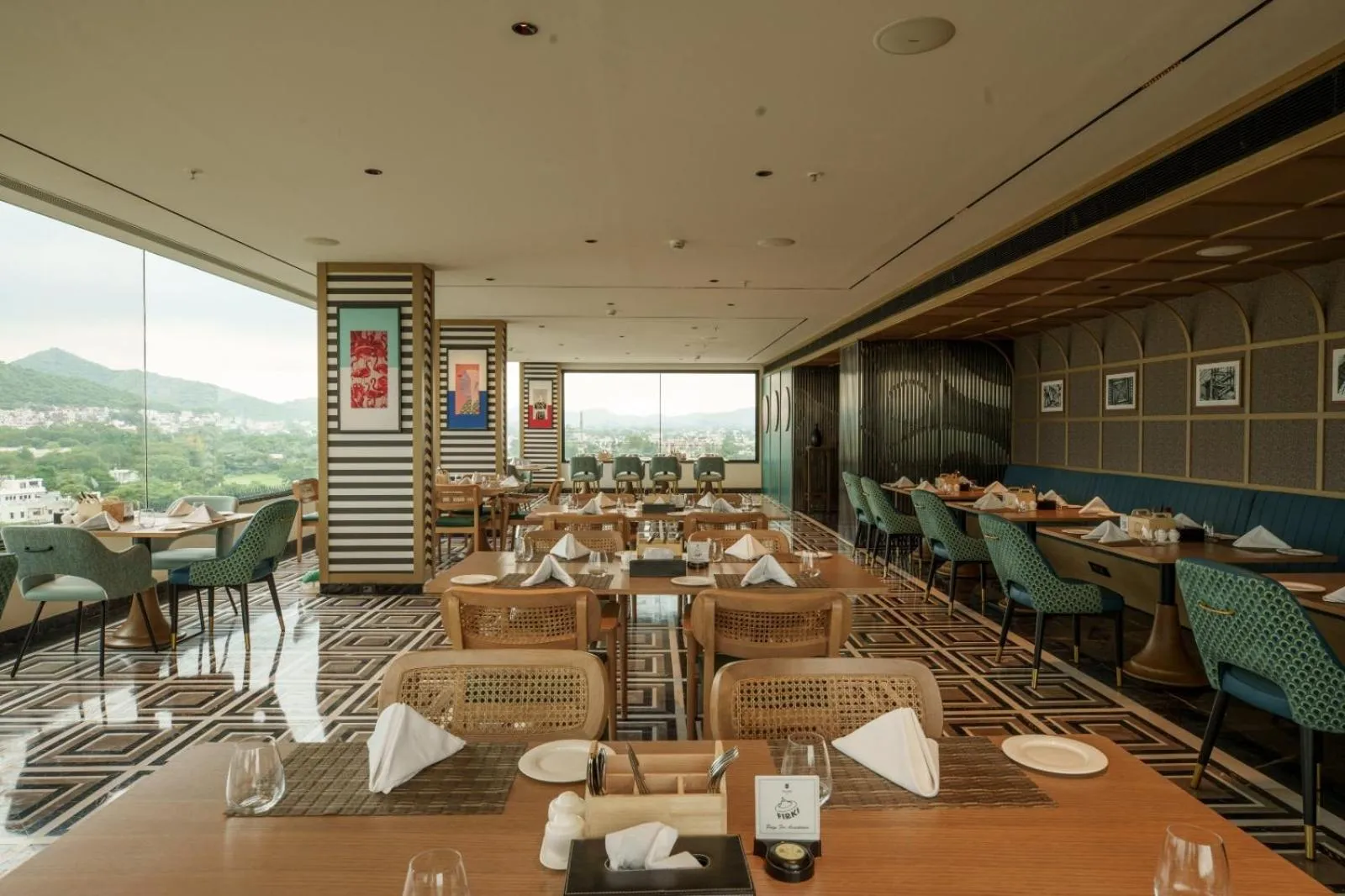 Restaurant/places to eat in Parallel Hotel Udaipur, a member of Radisson Individuals