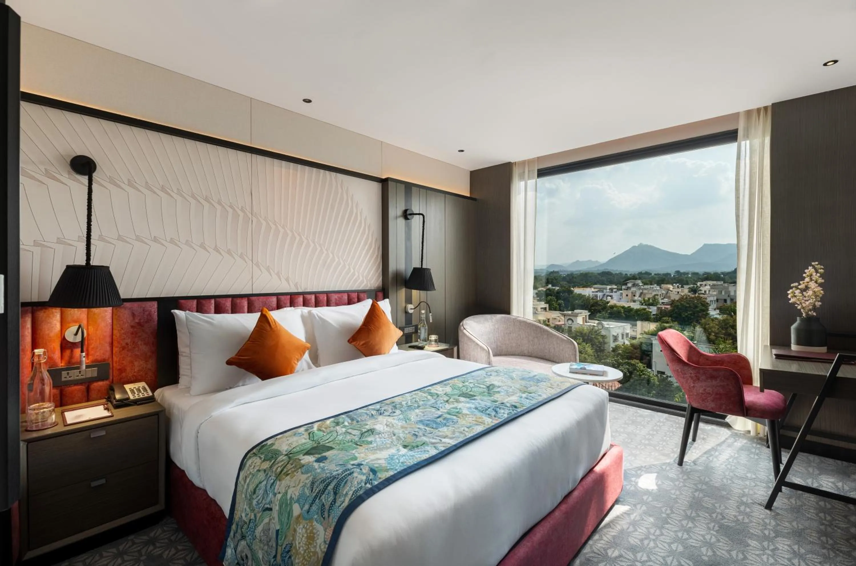 Bedroom, Bed in Parallel Hotel Udaipur, a member of Radisson Individuals