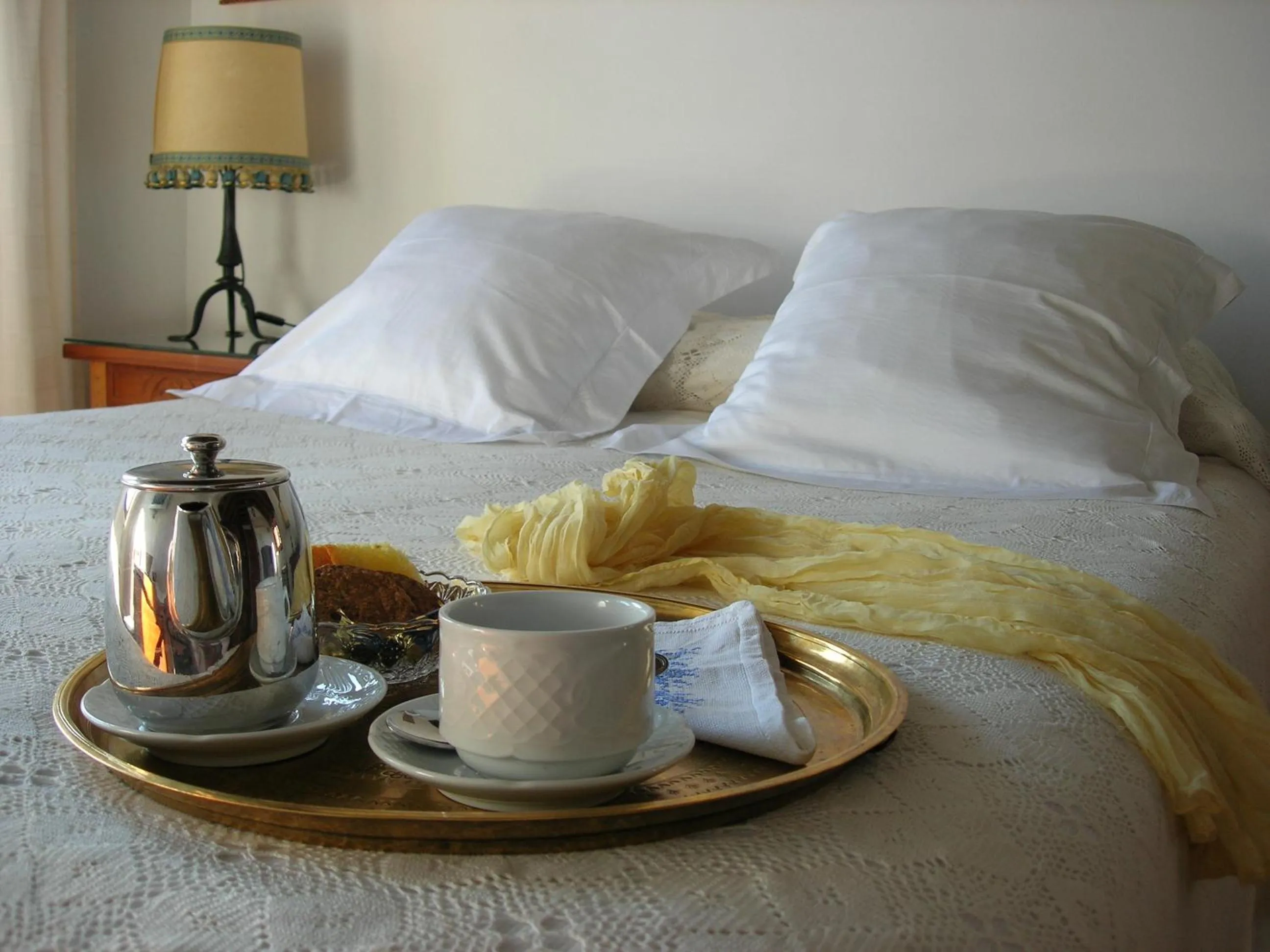 Decorative detail, Bed in Hotel Santa Isabel La Real