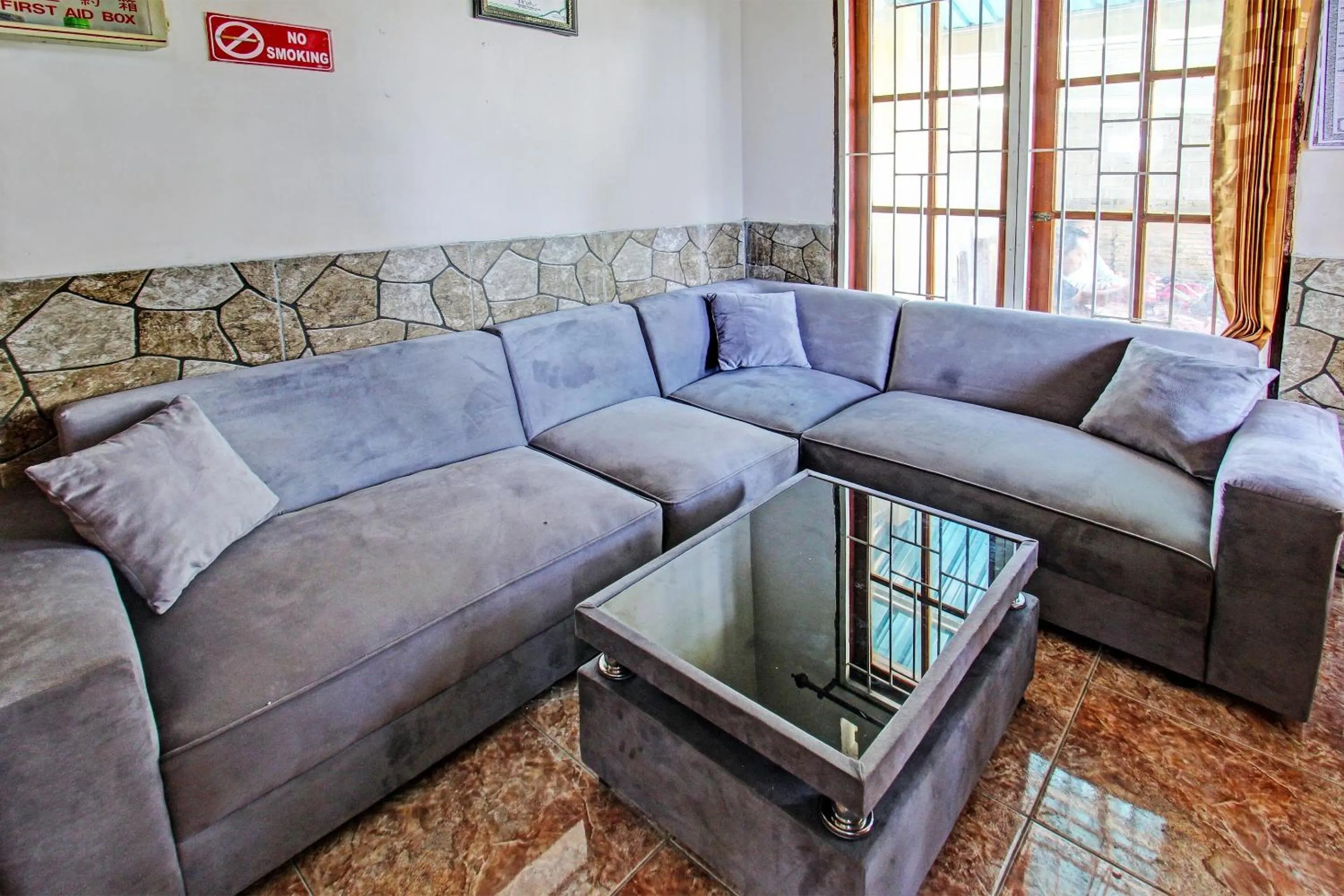Lobby or reception in Hotel O Archi Homestay