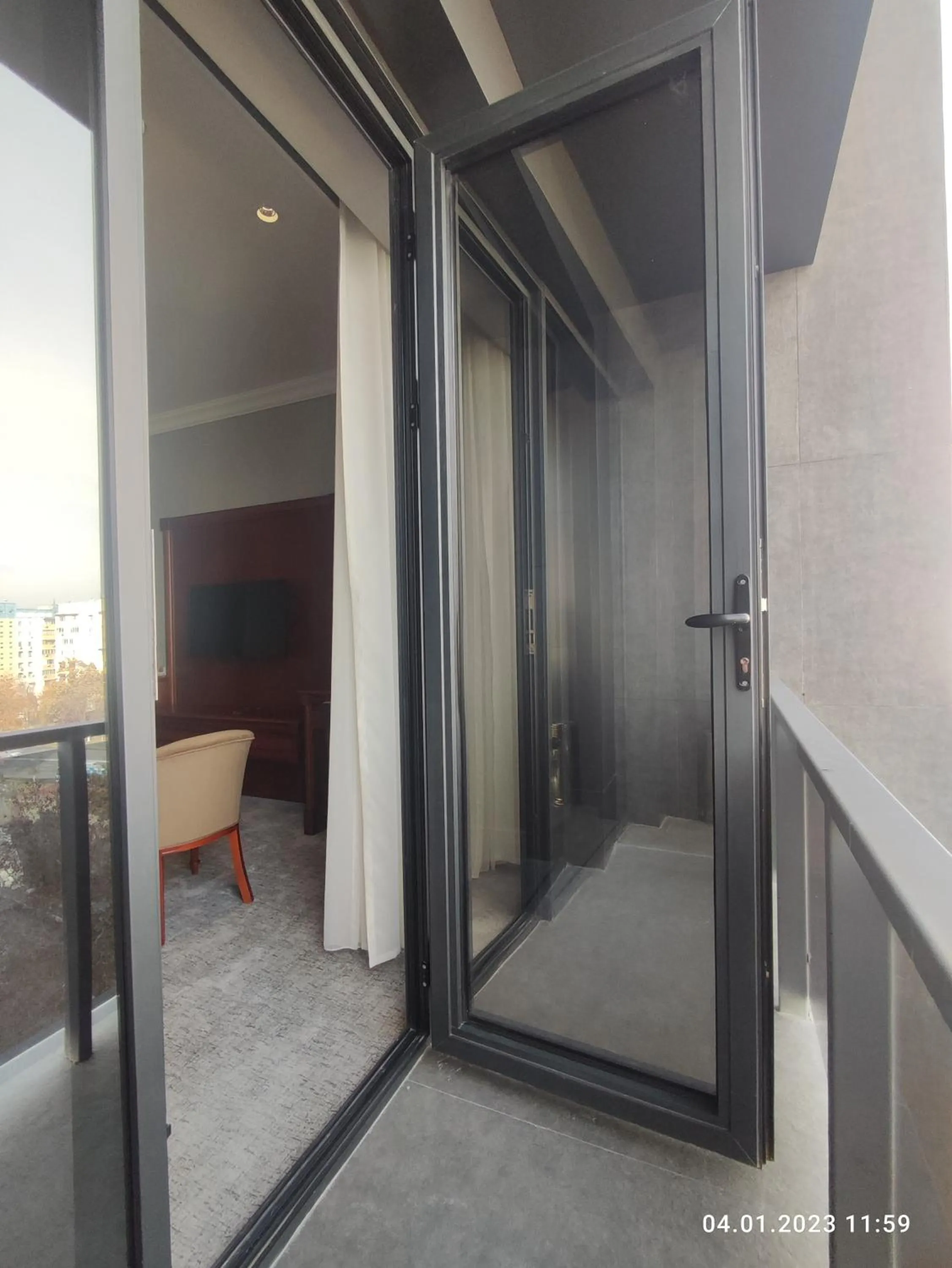 Balcony/Terrace in Mir Luxe Plaza