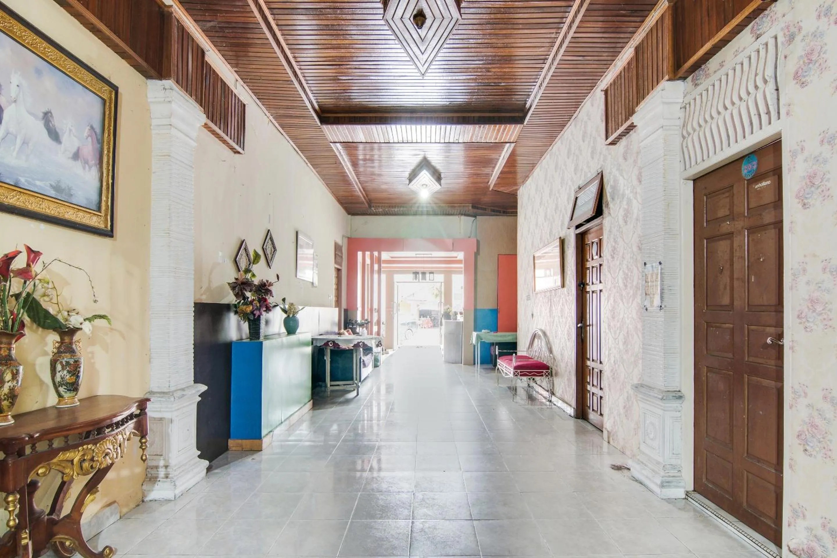 Lobby or reception in Hotel O Nirvana Homestay Syariah