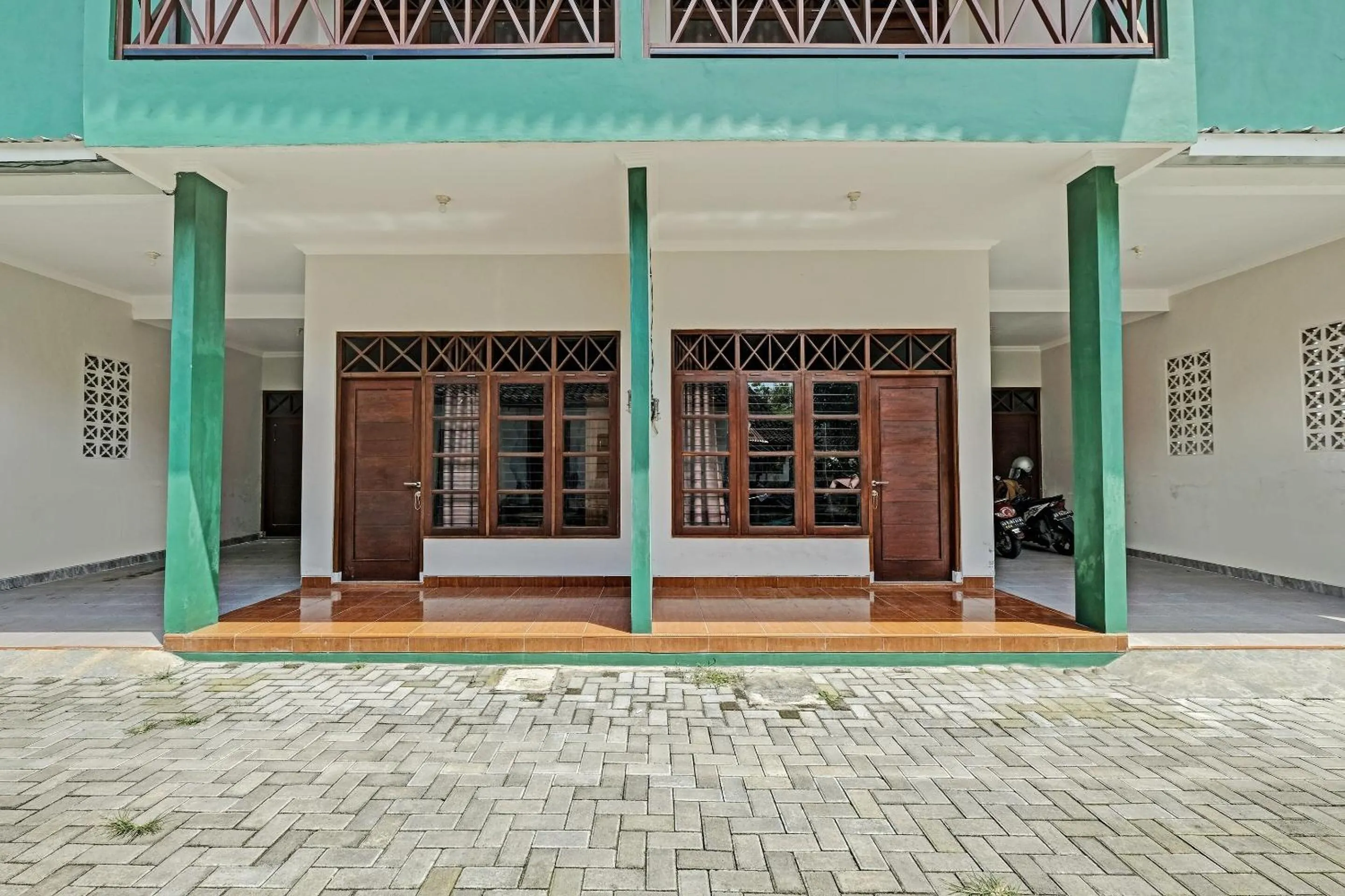 Facade/entrance in Hotel O Sekar Gadung Homestay Syariah