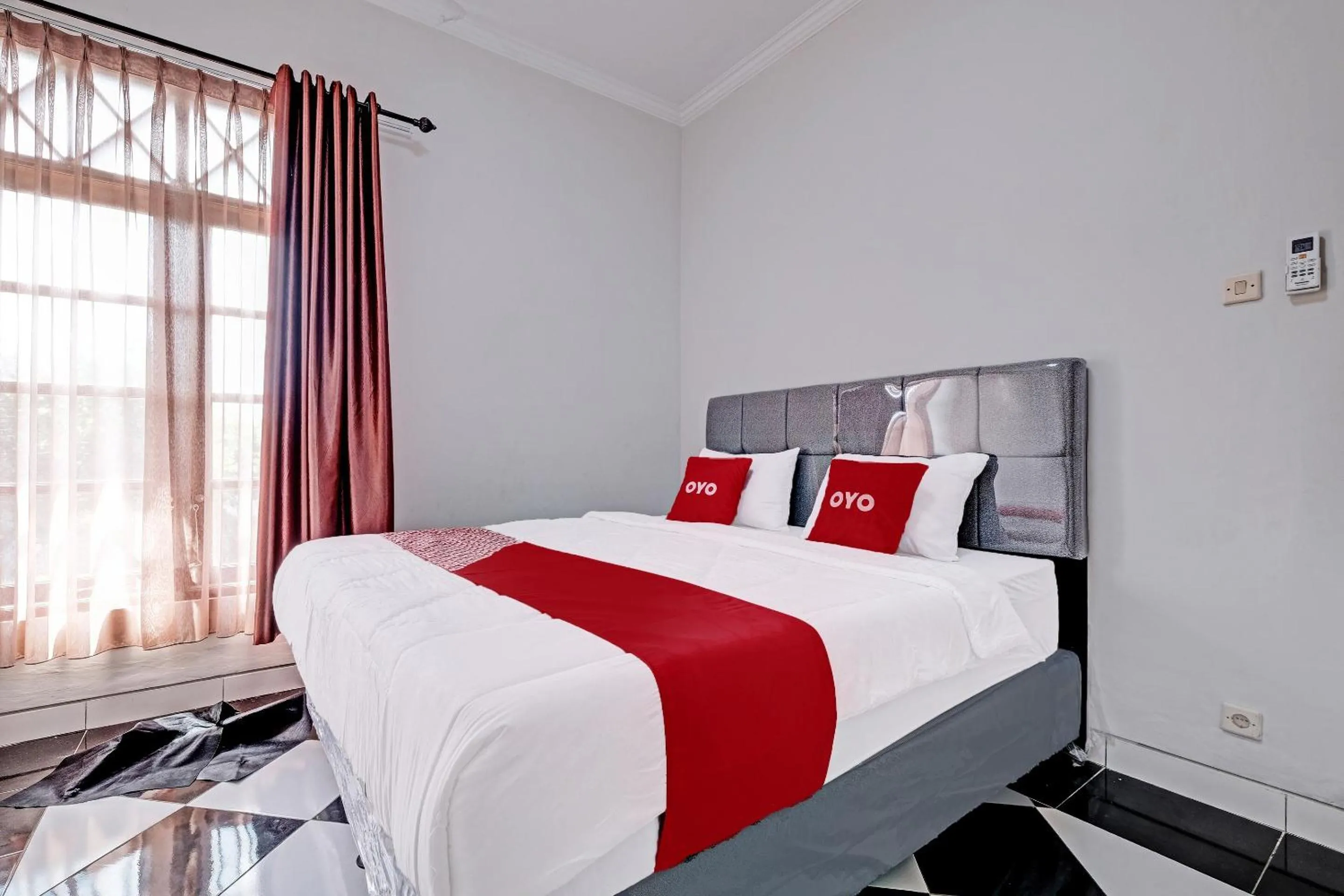 Bedroom in Hotel O Sekar Gadung Homestay Syariah