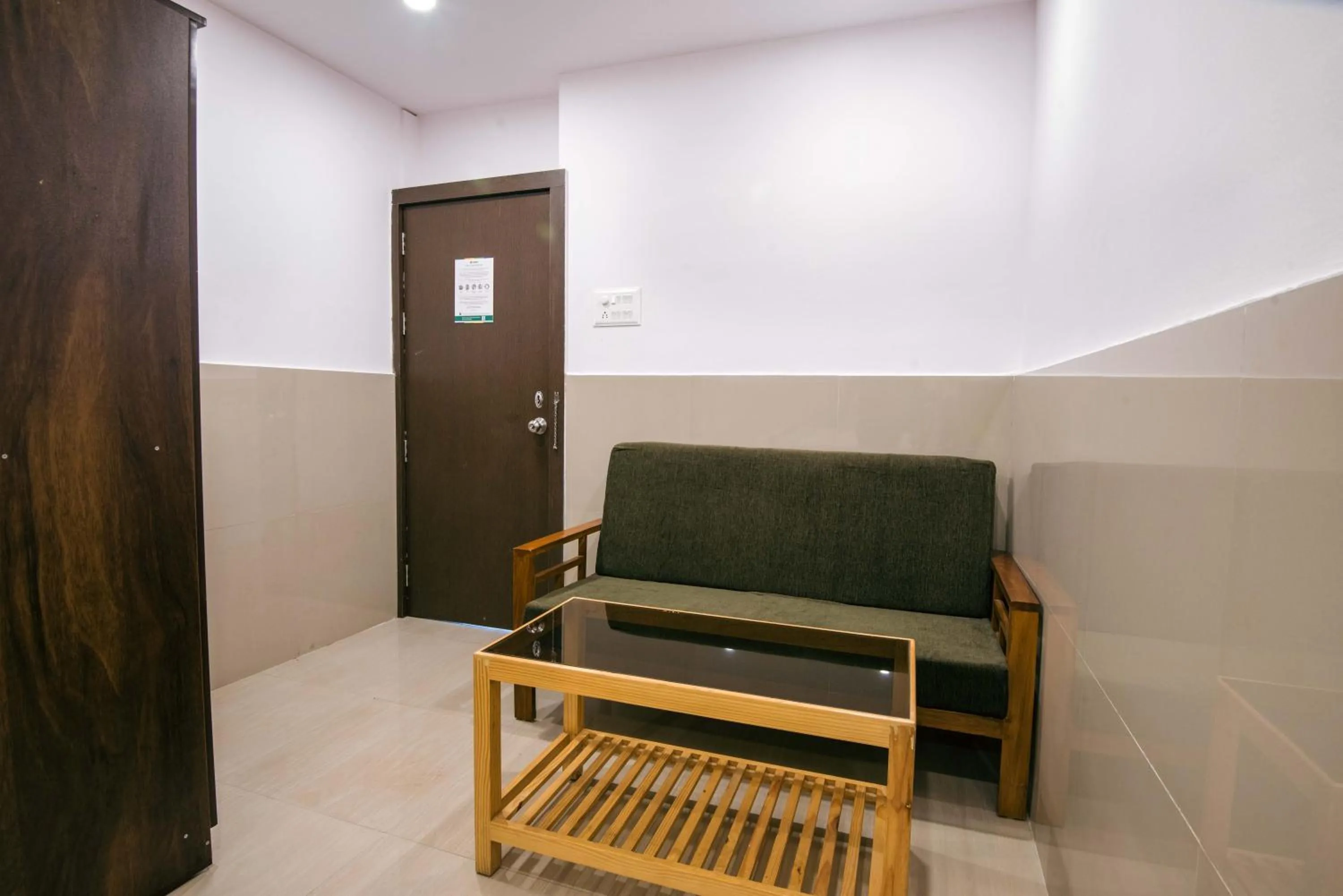 Seating area in Treebo Empire Executive, Hinjewadi