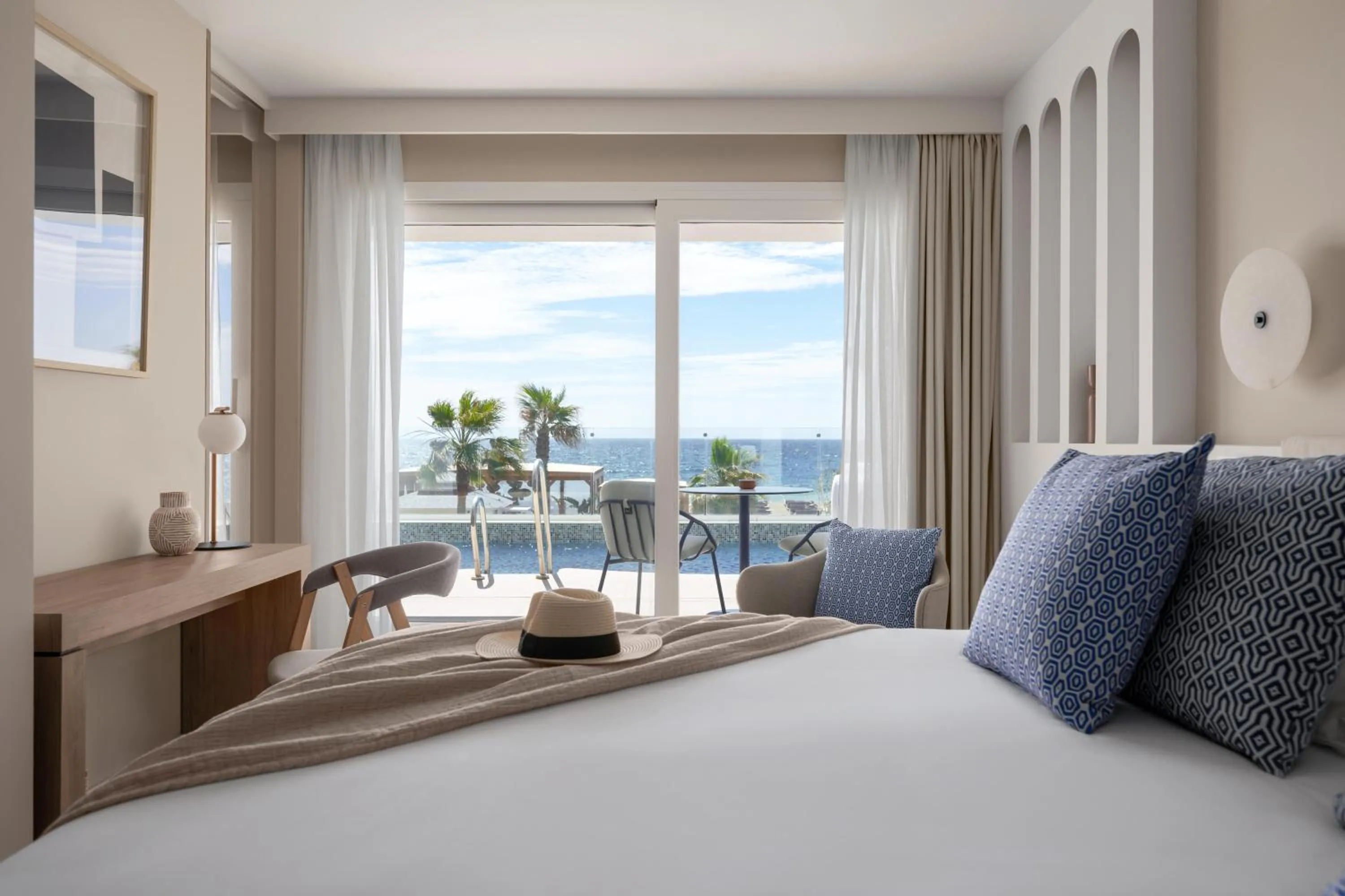 Photo of the whole room, Bed in METT Marbella Estepona