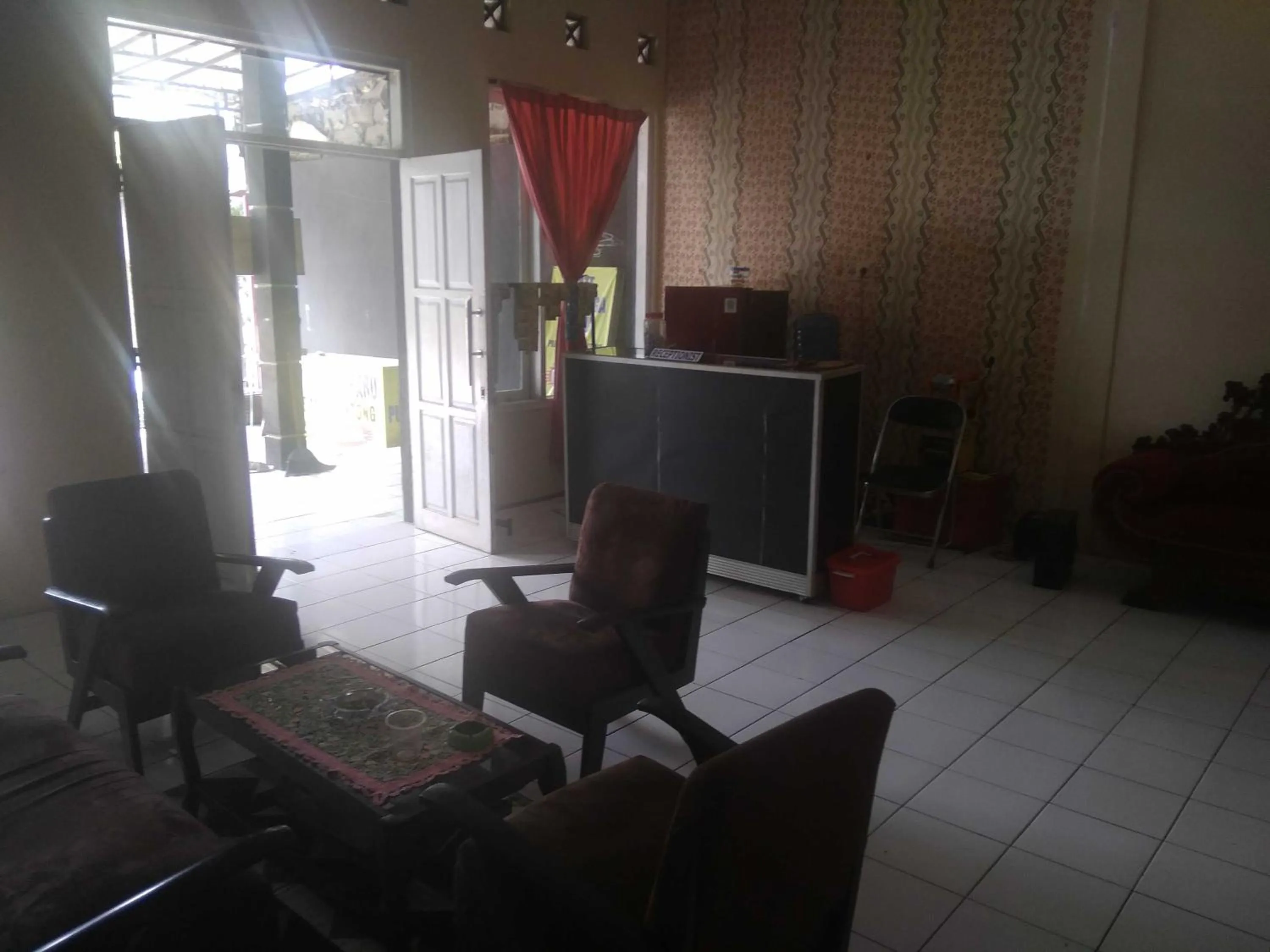 Seating area in Capital O 92080 Green Home Stay