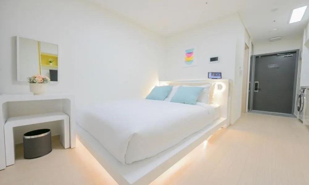 Bed in E7 YANGYANG JUKDO