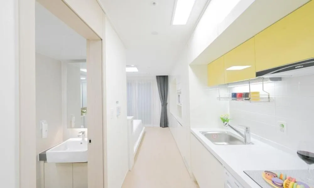 Kitchen or kitchenette in E7 YANGYANG JUKDO