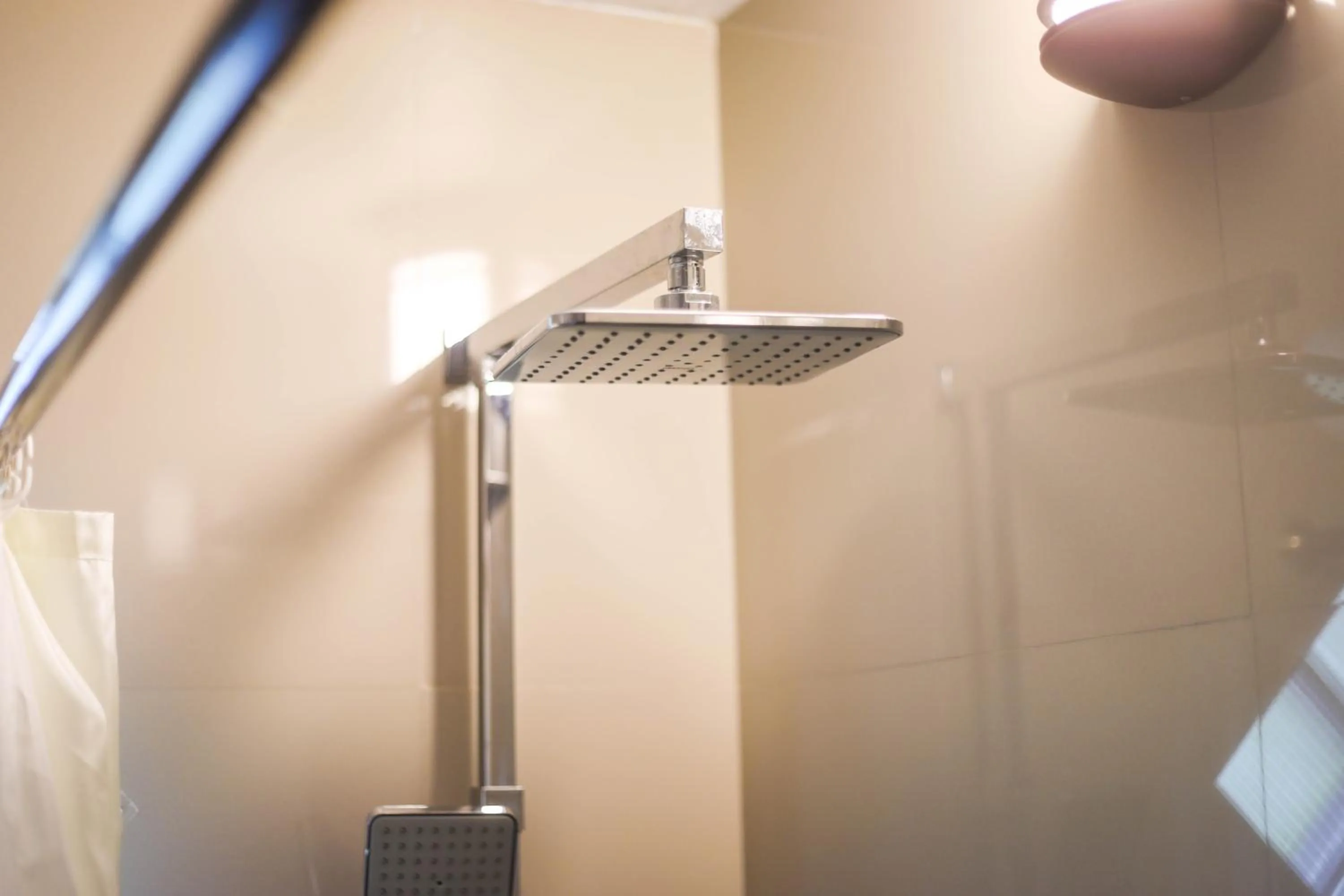 Shower in The Polumb Garden Bedugul