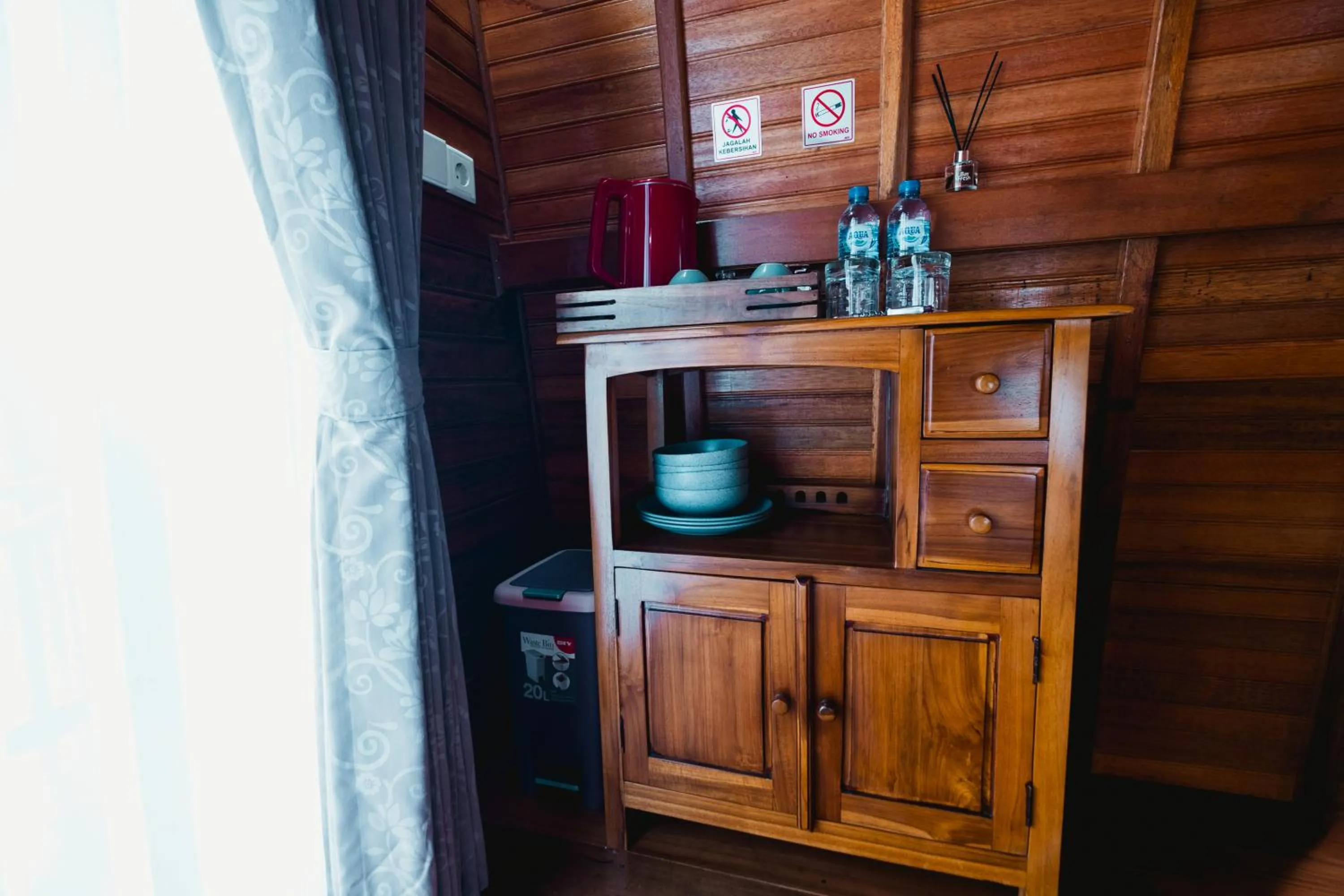 Coffee/tea facilities in The Polumb Garden Bedugul