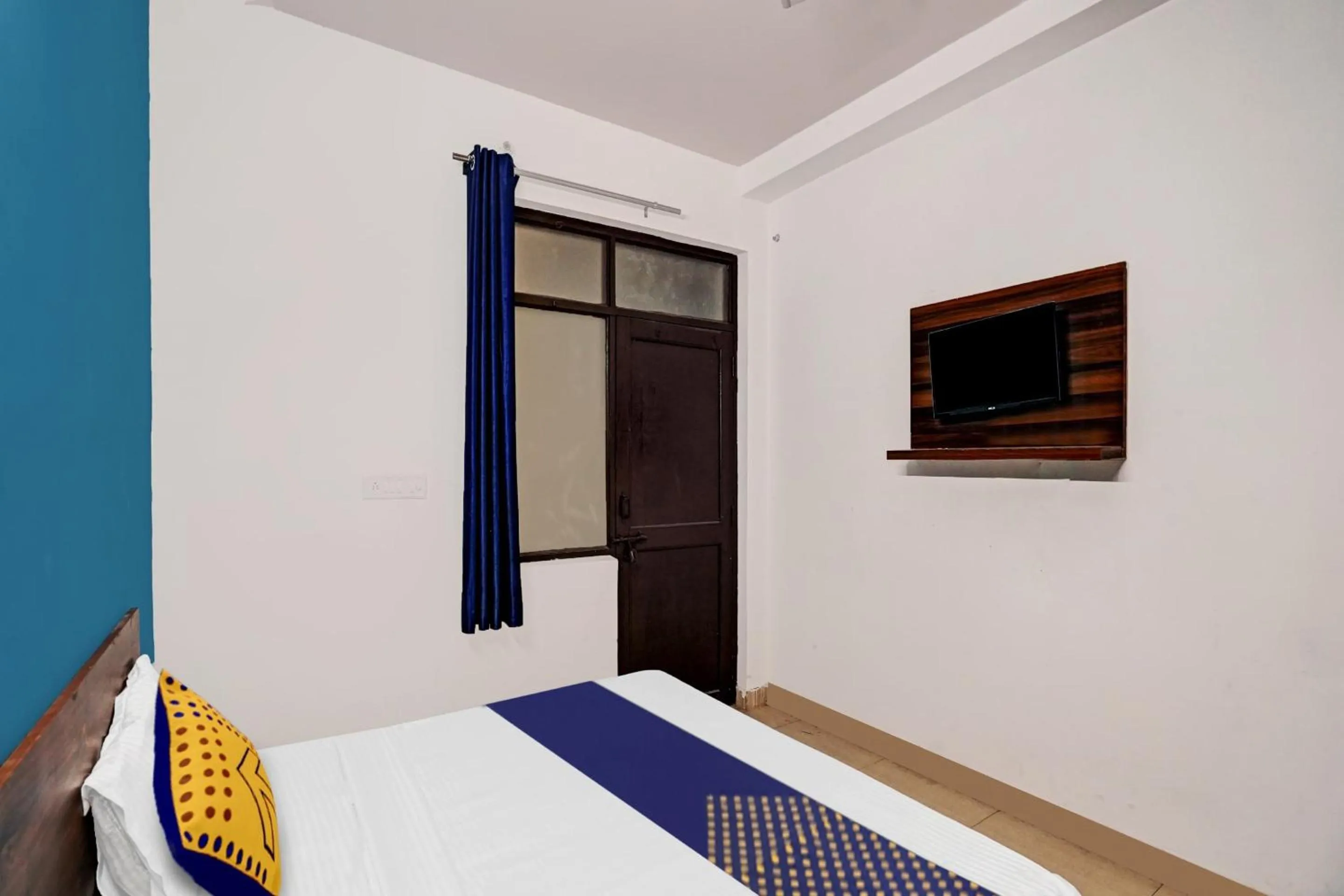 Bedroom, Bed in Spot On AK Residency