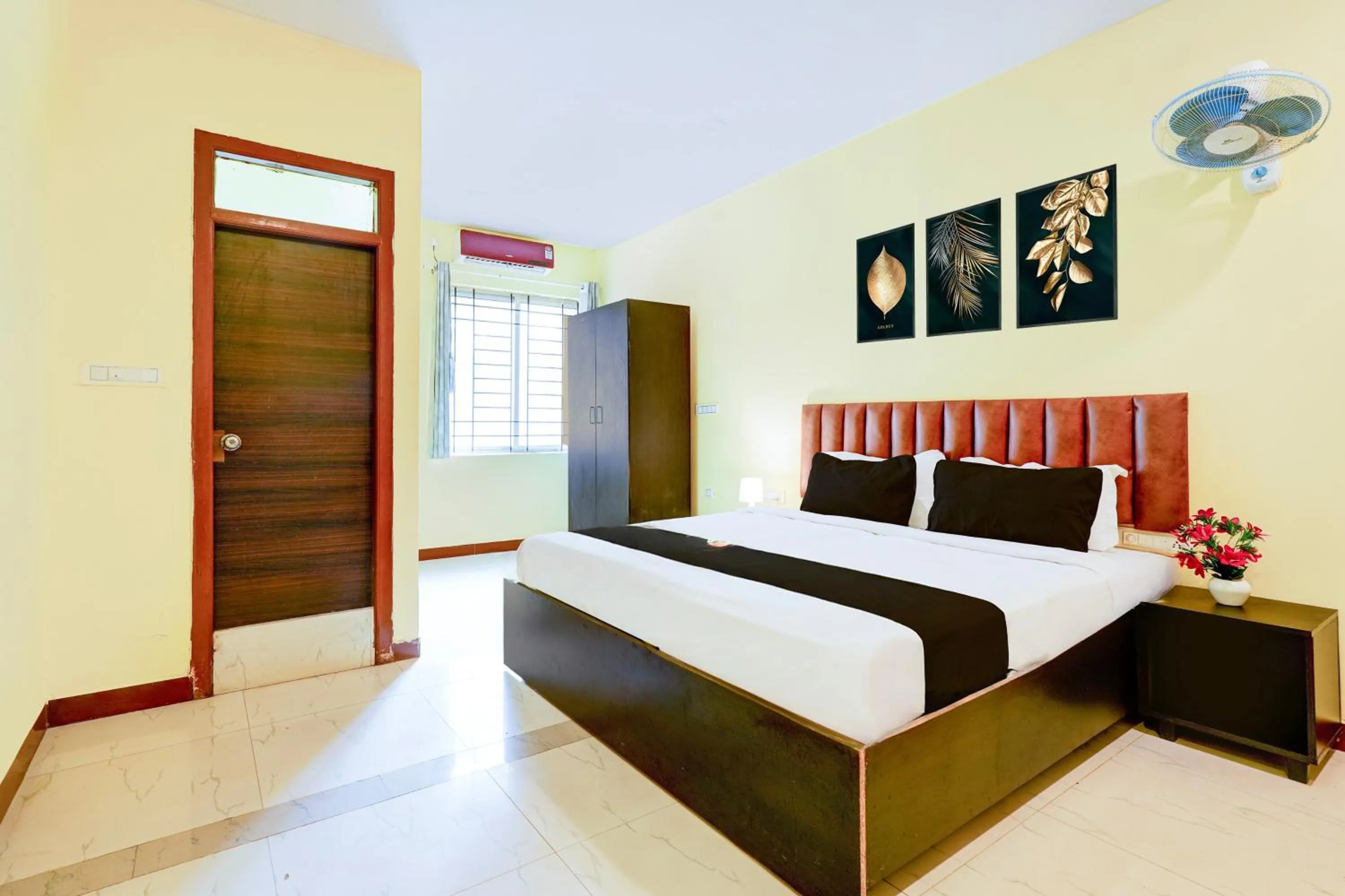 Bedroom, Bed in Super Hotel O Hennagara Rd Bommasandara