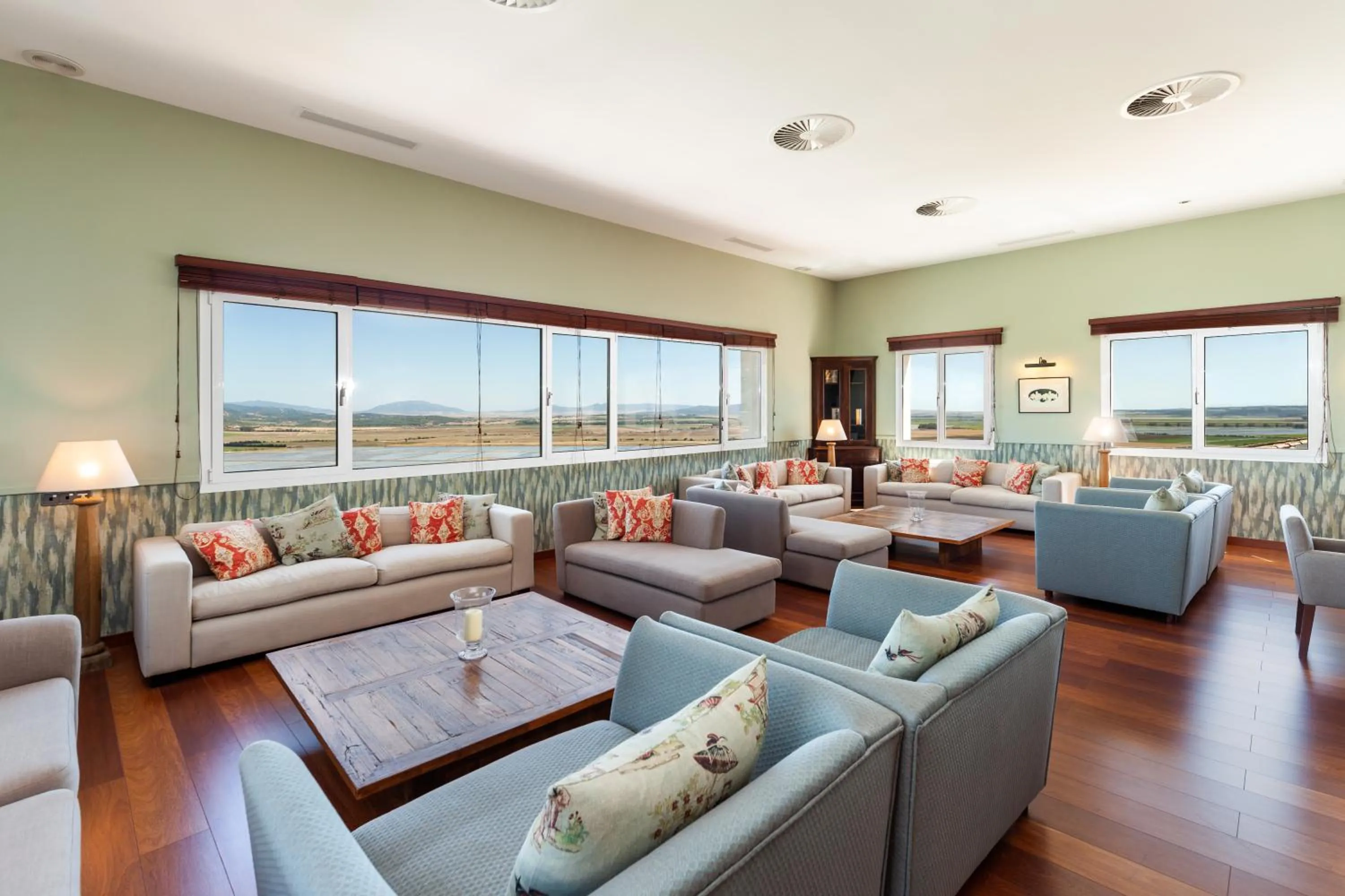 Library in Fairplay Golf & Spa Resort - by Grupo Tribu