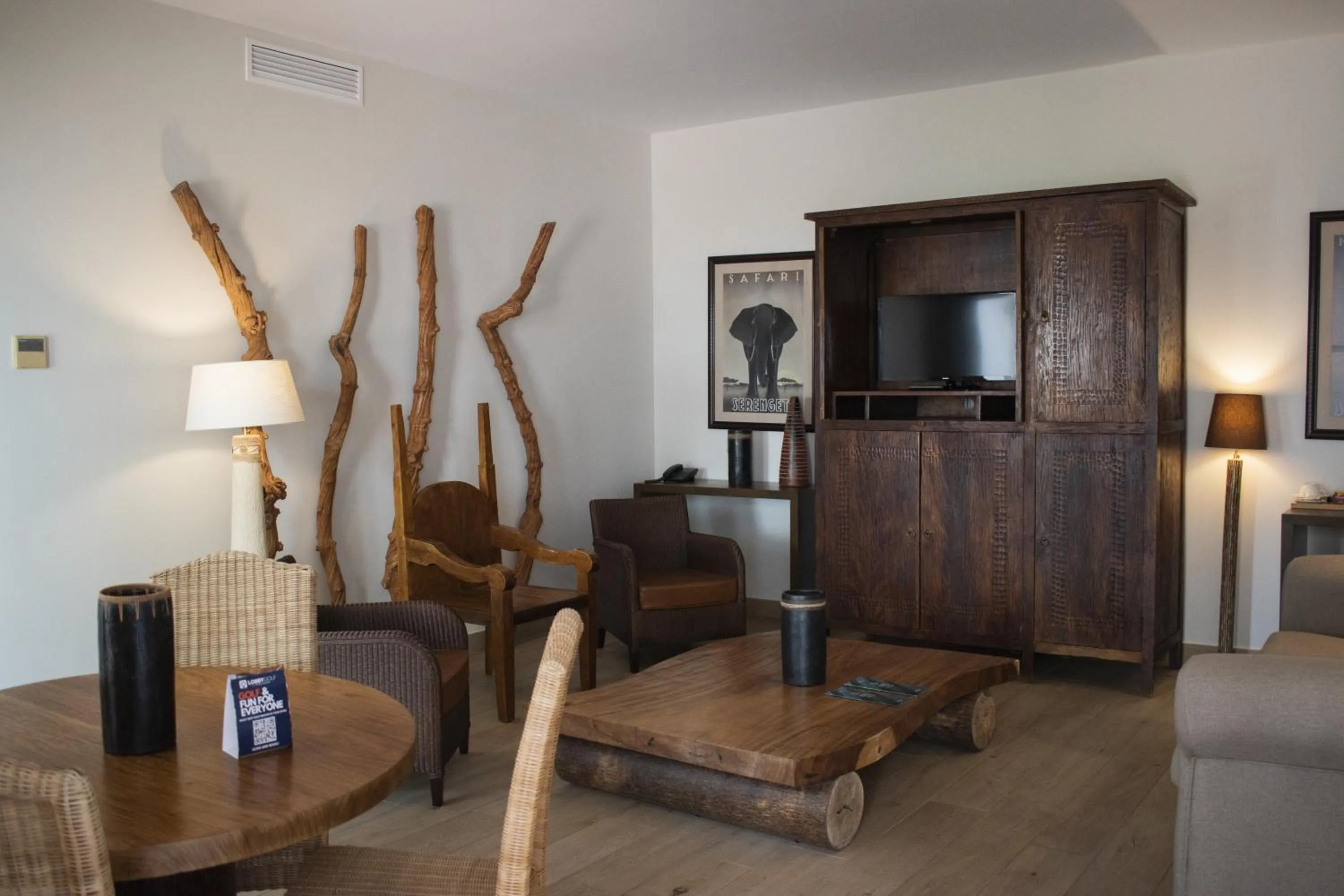 Living room in Fairplay Golf & Spa Resort - by Grupo Tribu