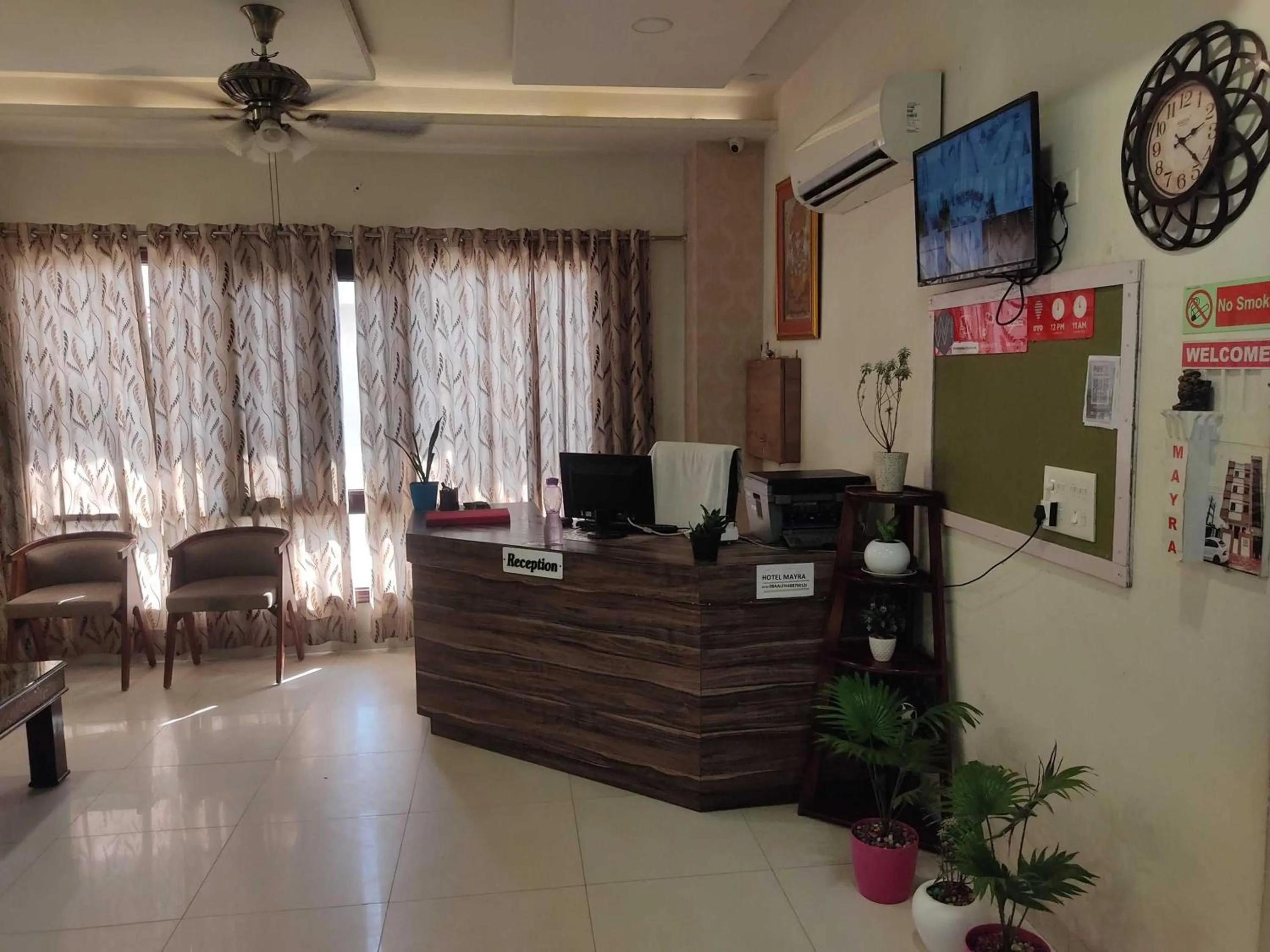 Lobby or reception in Hotel Karni Vilas