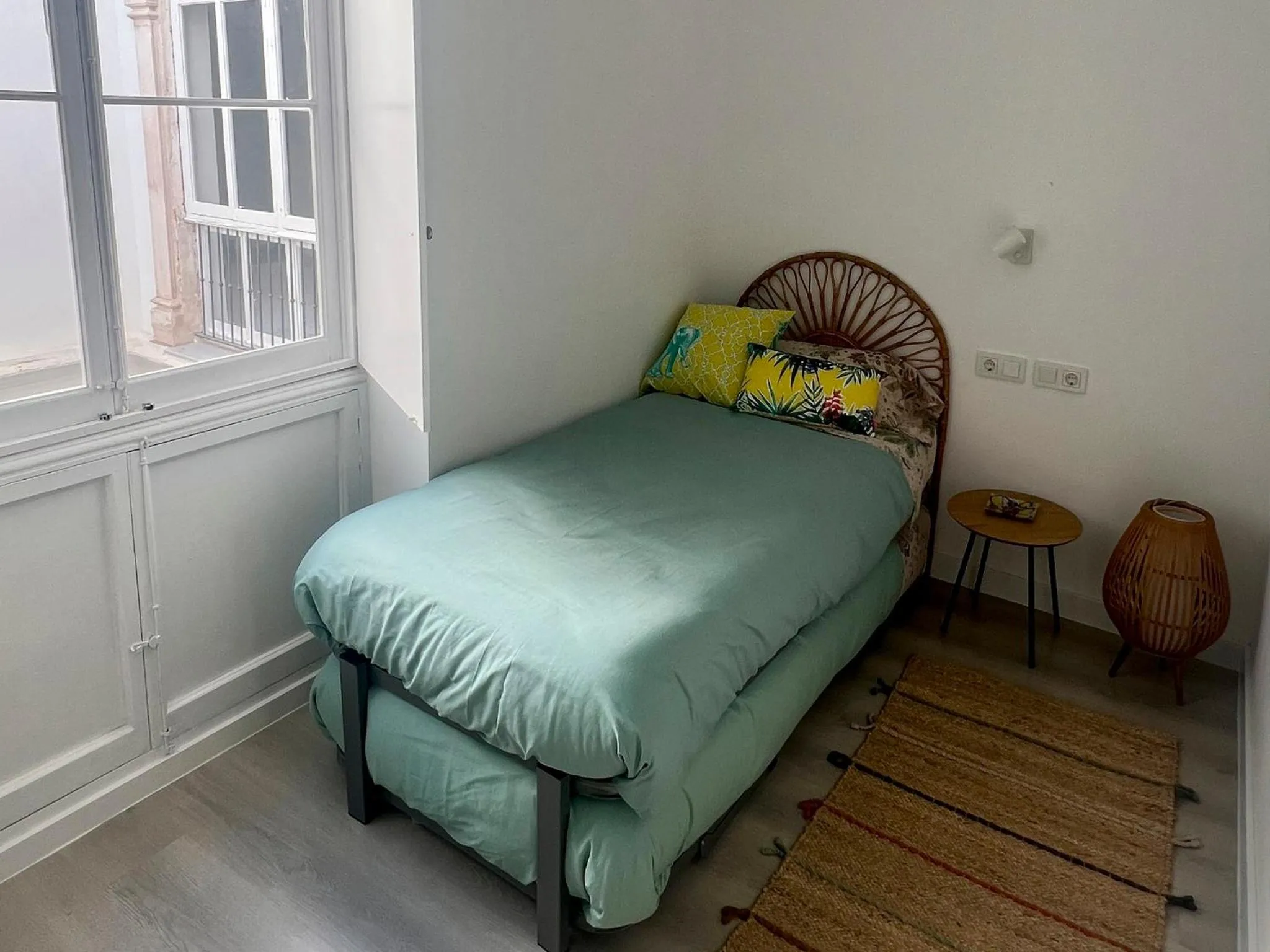 Bed in Apartamento Duplex casa Palacio rehabilitado centro El Puerto
